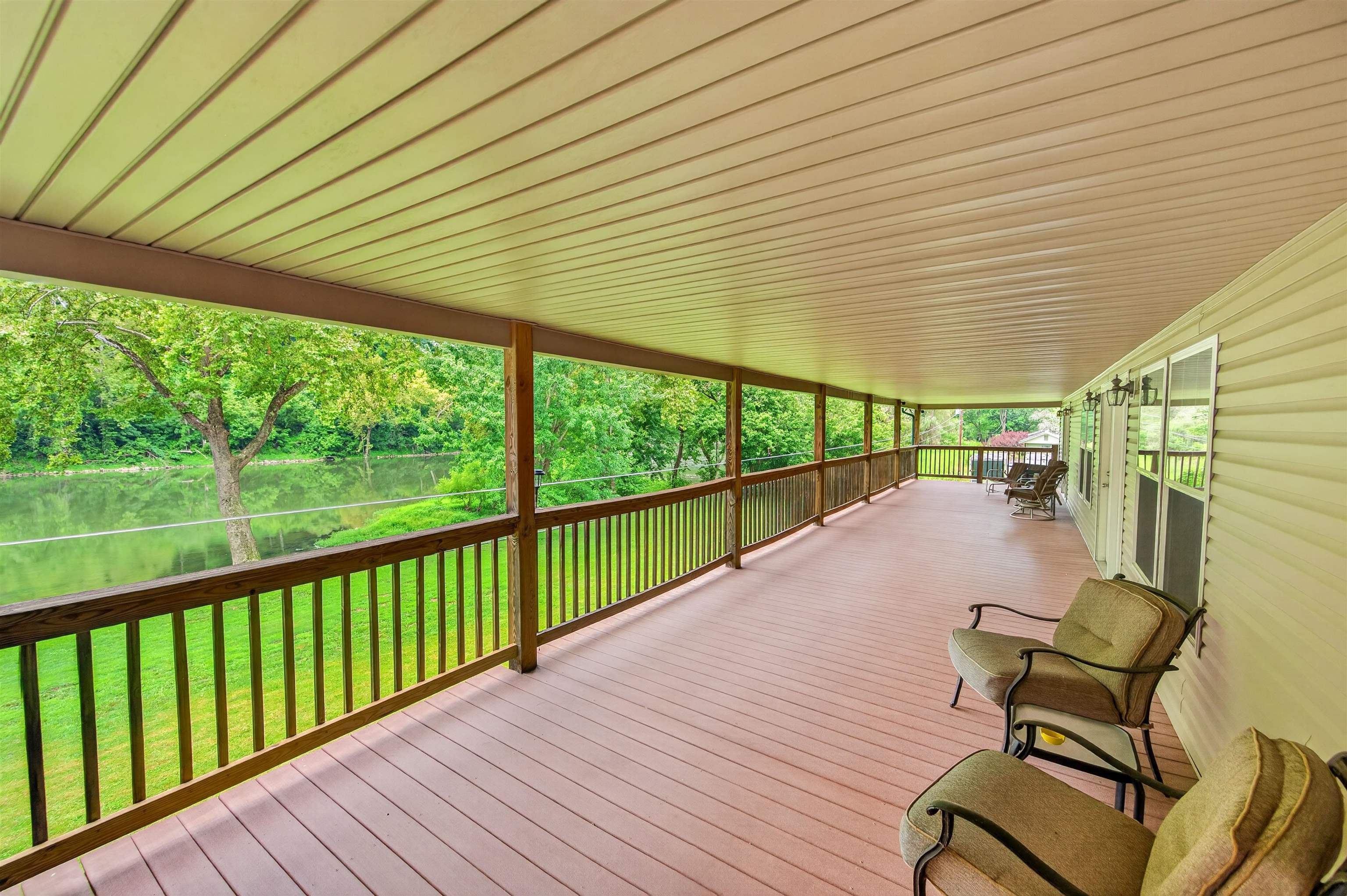 720 Caboose Lane Pembroke VA 24136