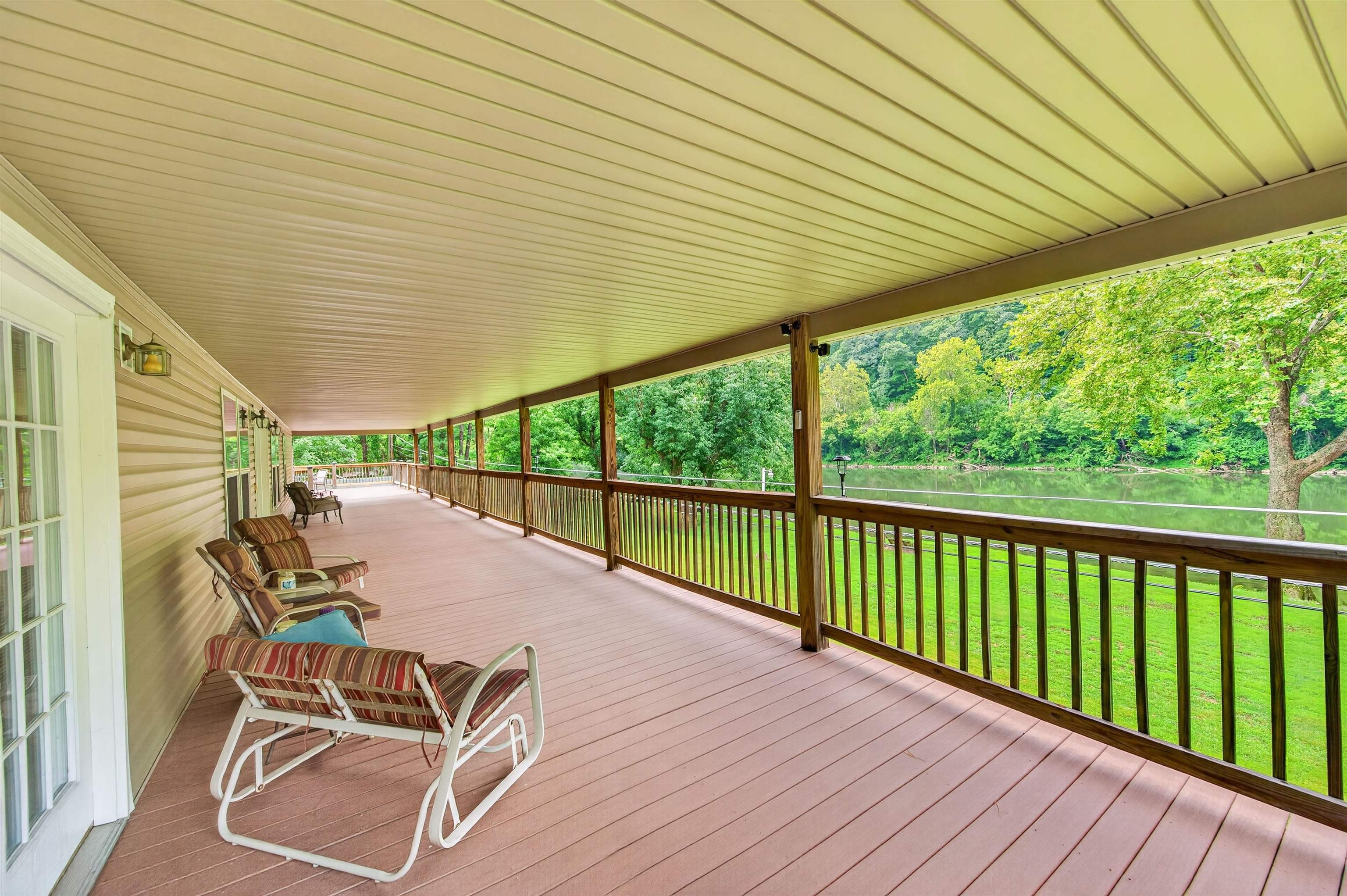 720 Caboose Lane Pembroke VA 24136