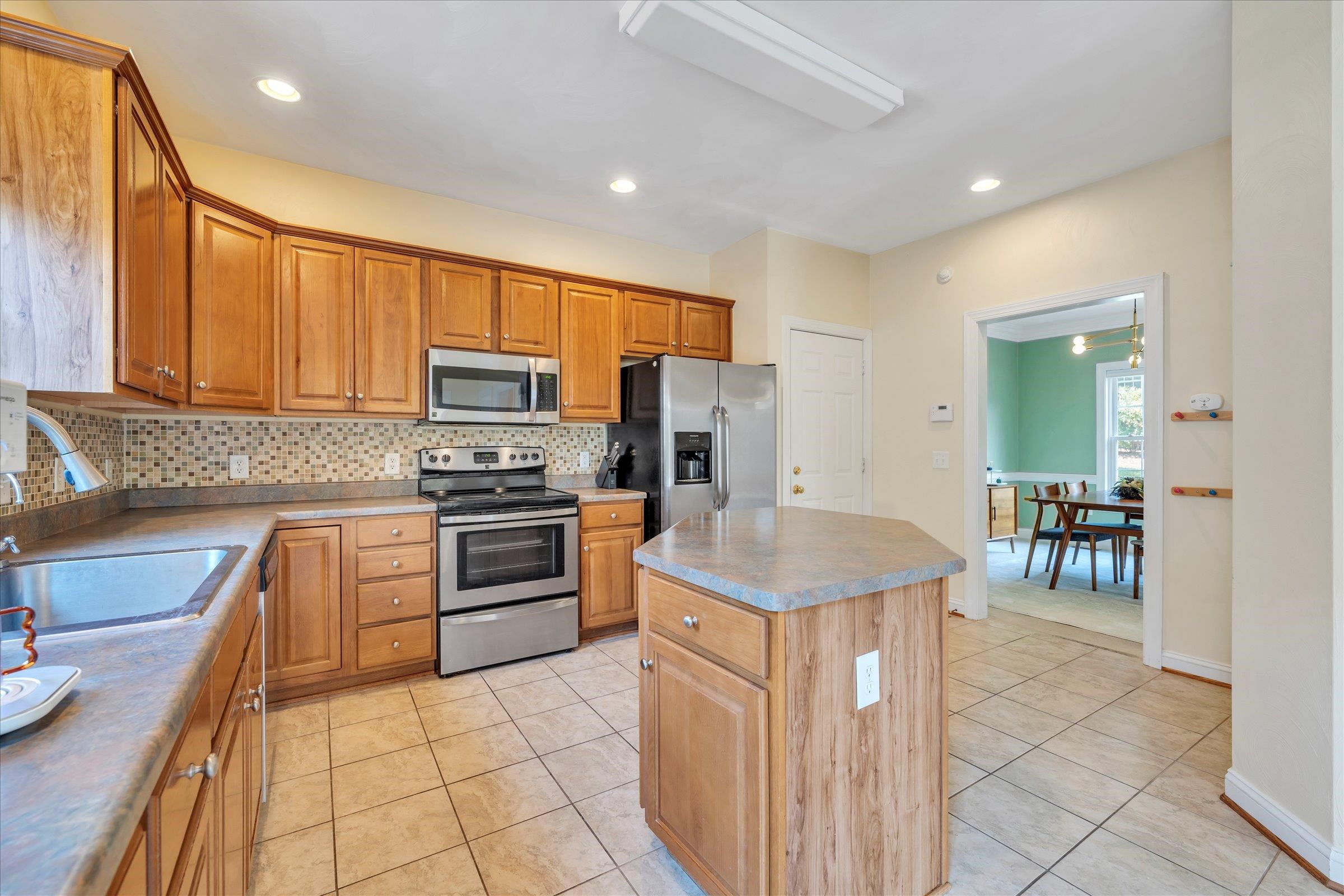 1113 Brook Circle Blacksburg VA 24060