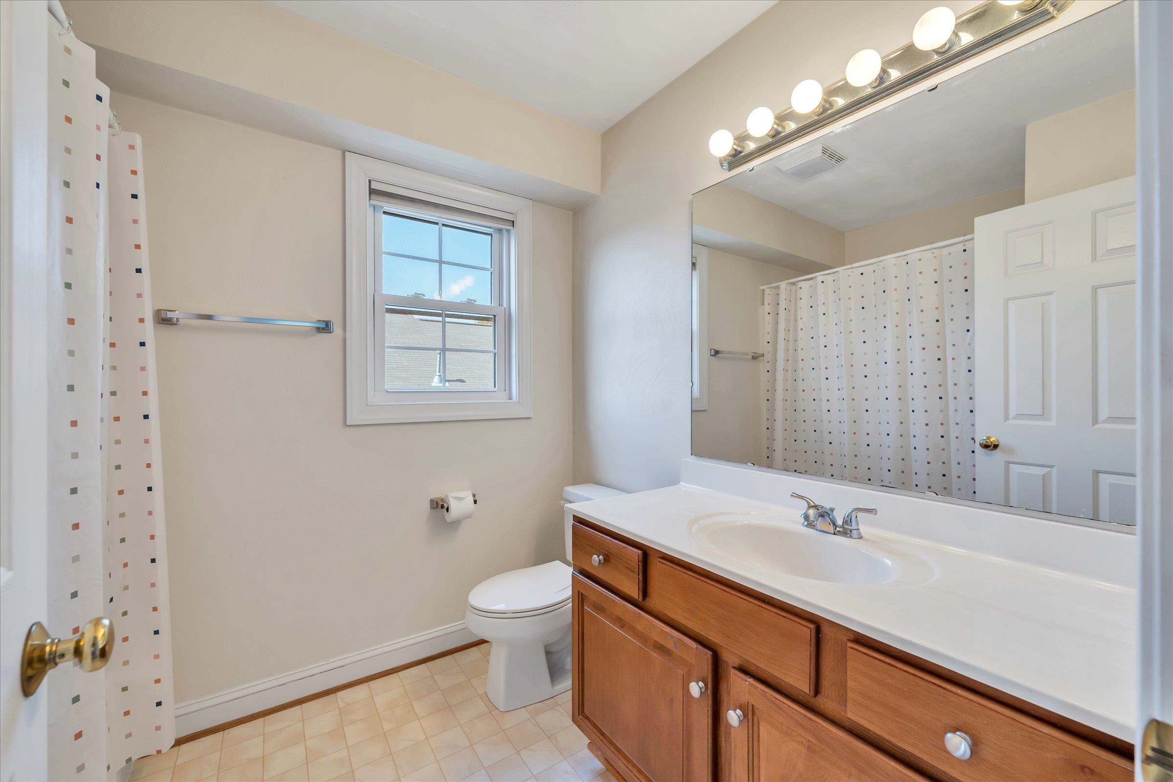1113 Brook Circle Blacksburg VA 24060