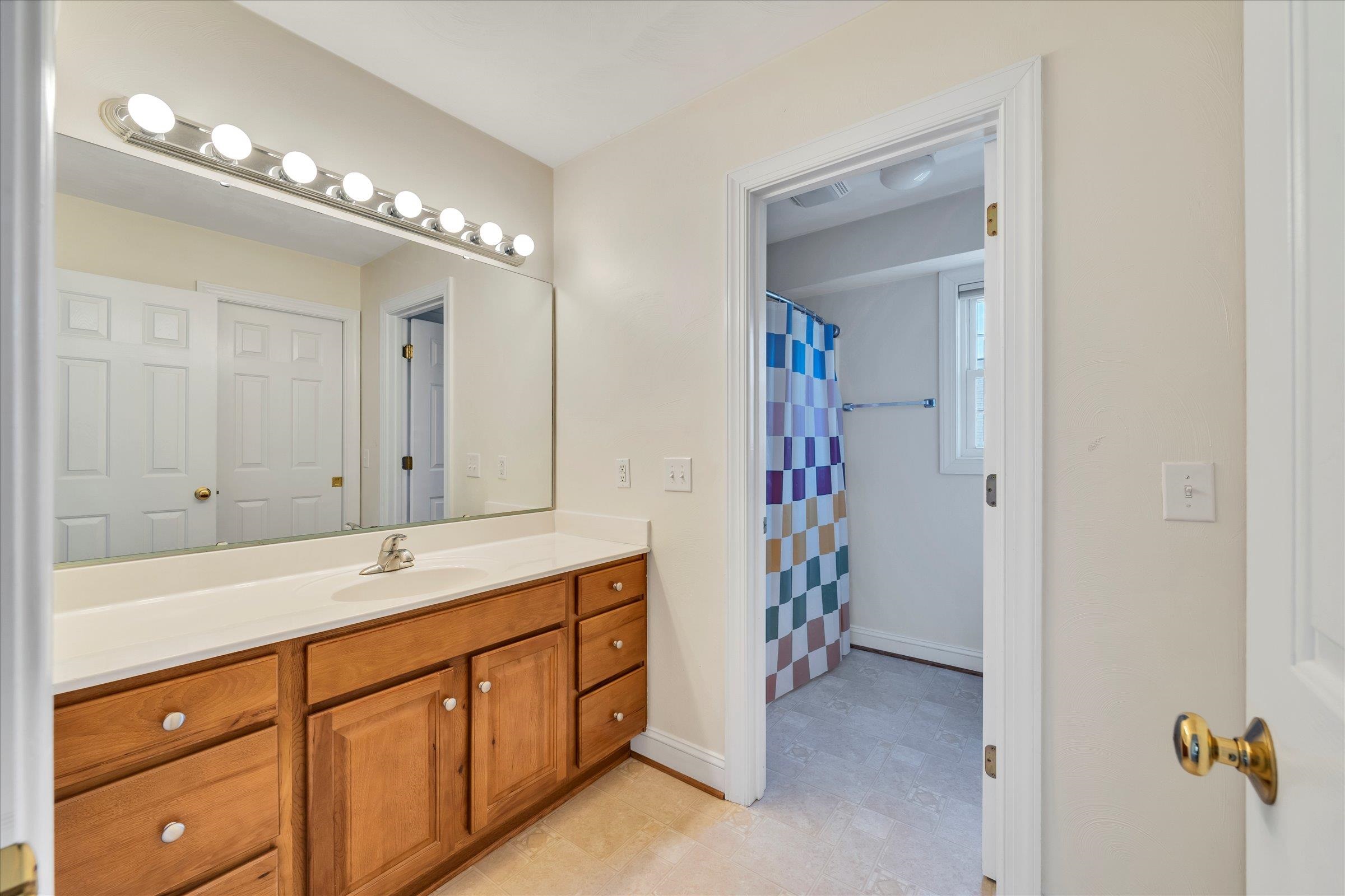 1113 Brook Circle Blacksburg VA 24060