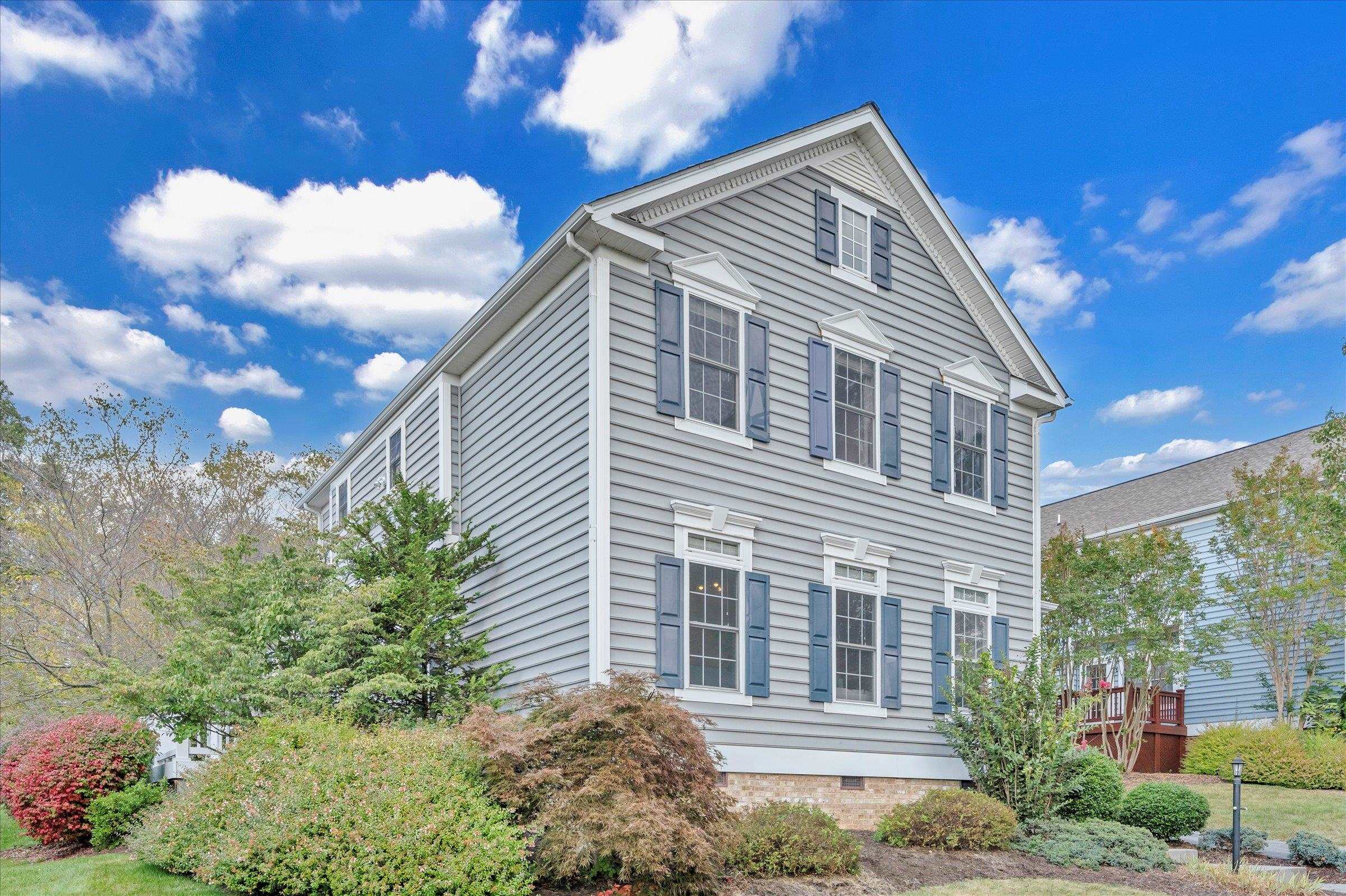 1113 Brook Circle Blacksburg VA 24060