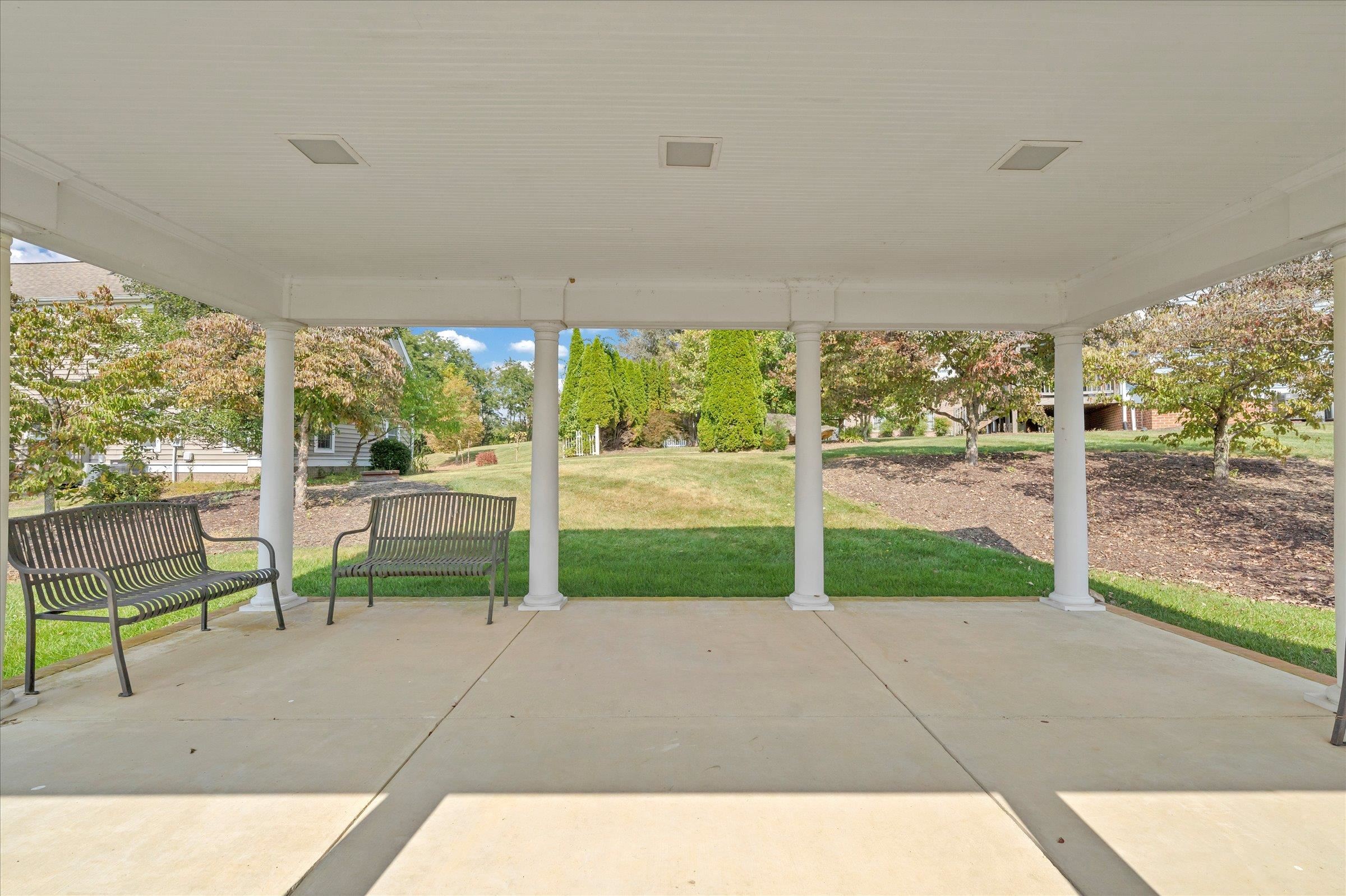 1113 Brook Circle Blacksburg VA 24060