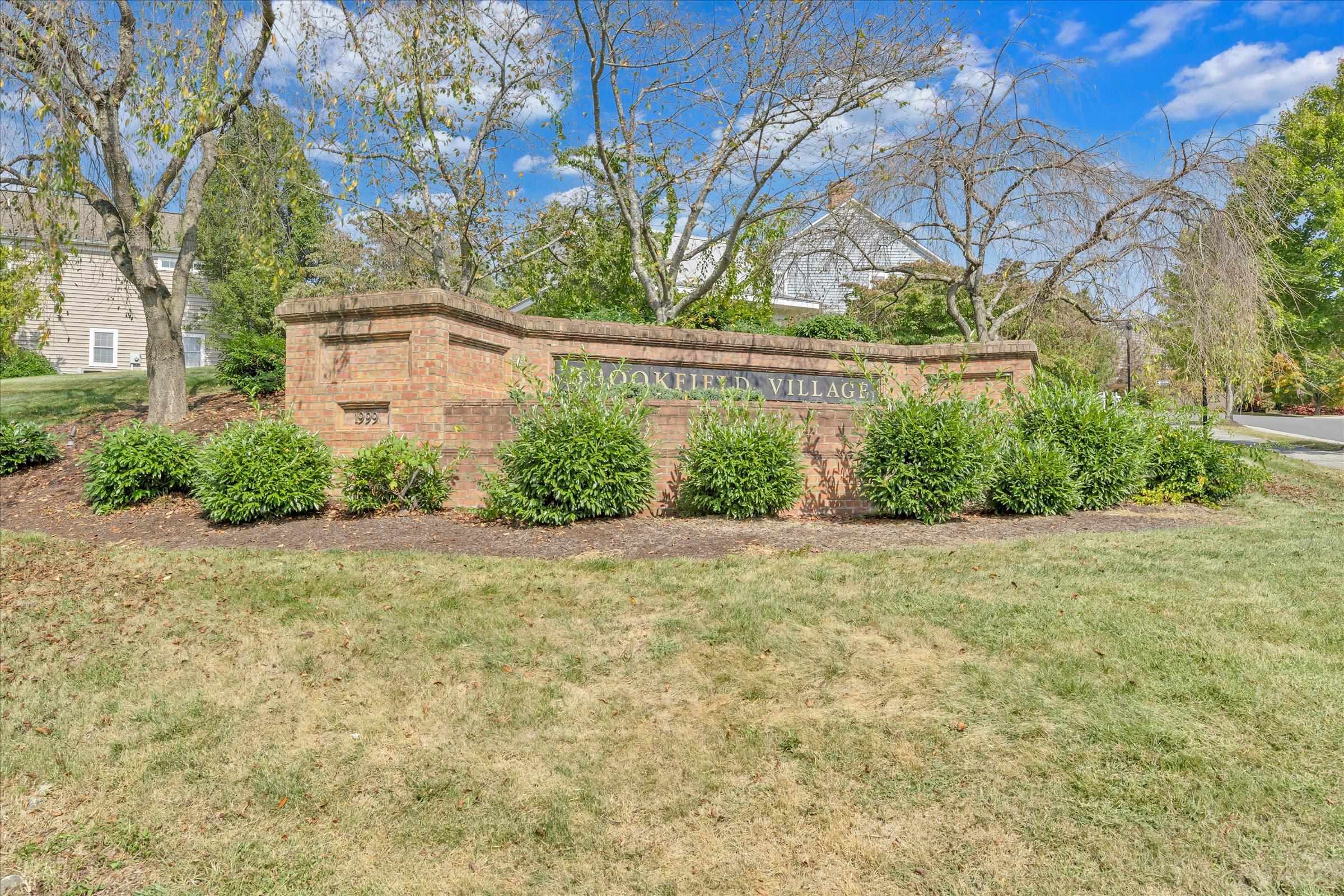1113 Brook Circle Blacksburg VA 24060
