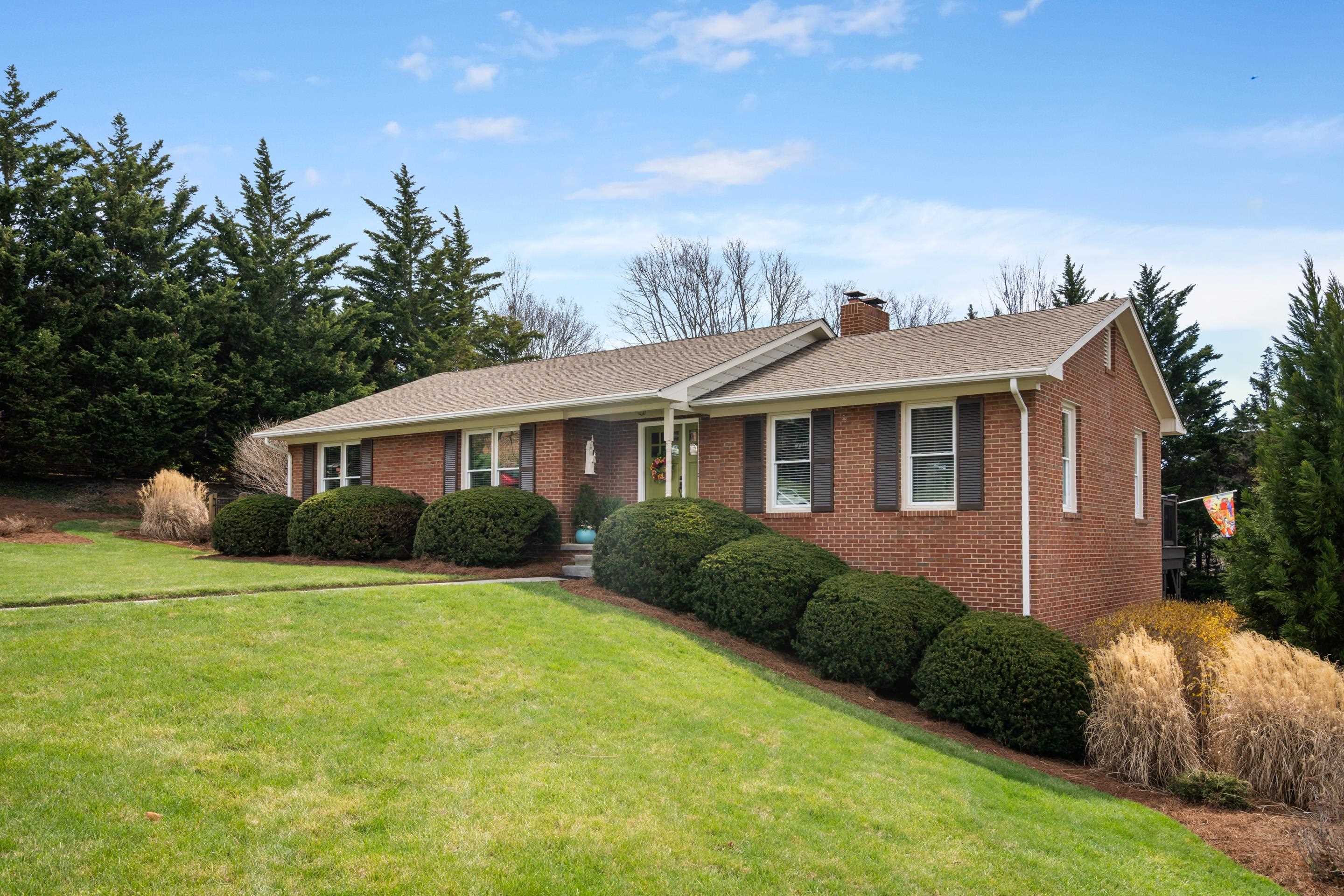 Blacksburg VA, 400 Lucas Drive