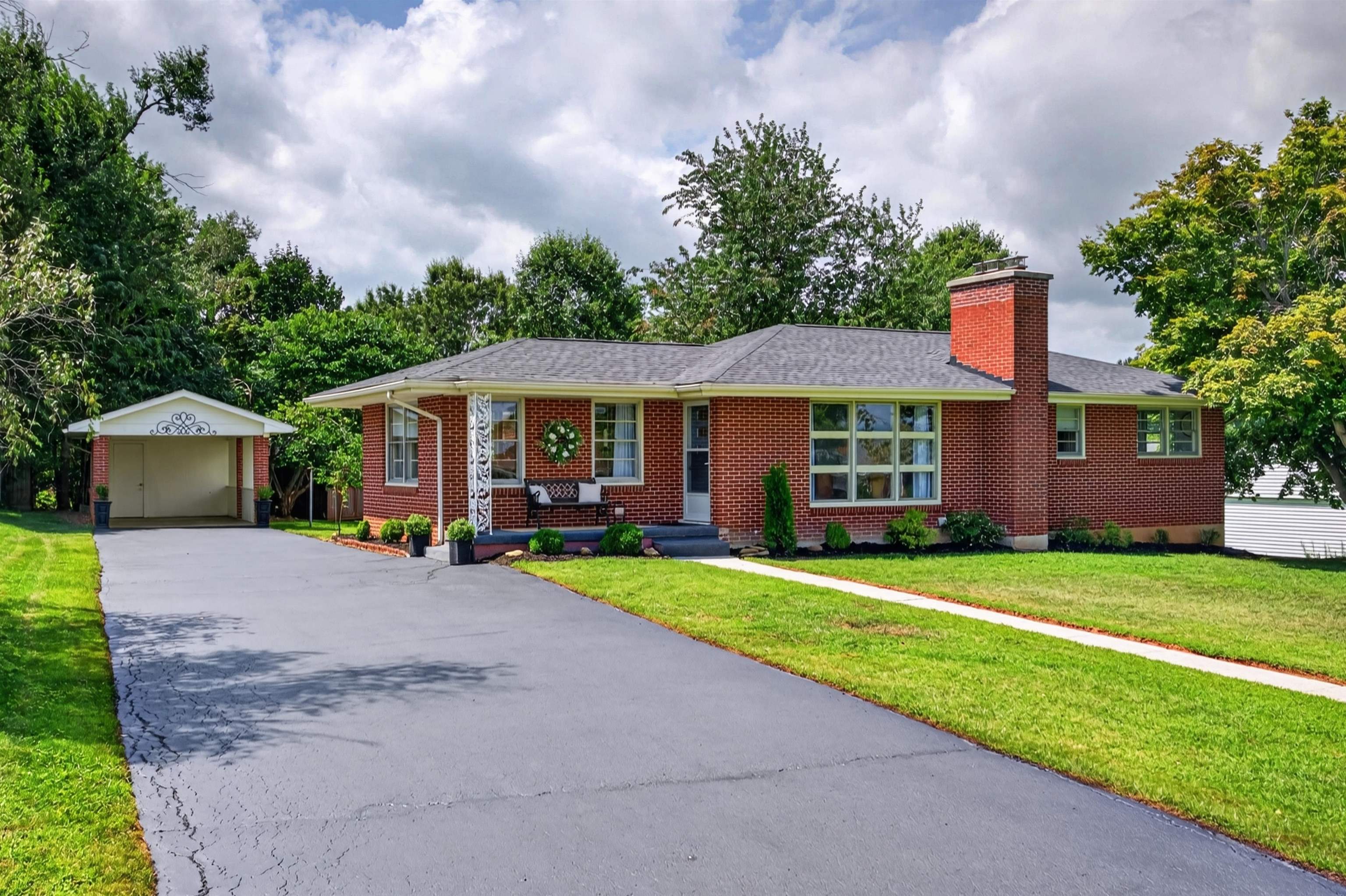 107 Roseland Drive Christiansburg VA 24073