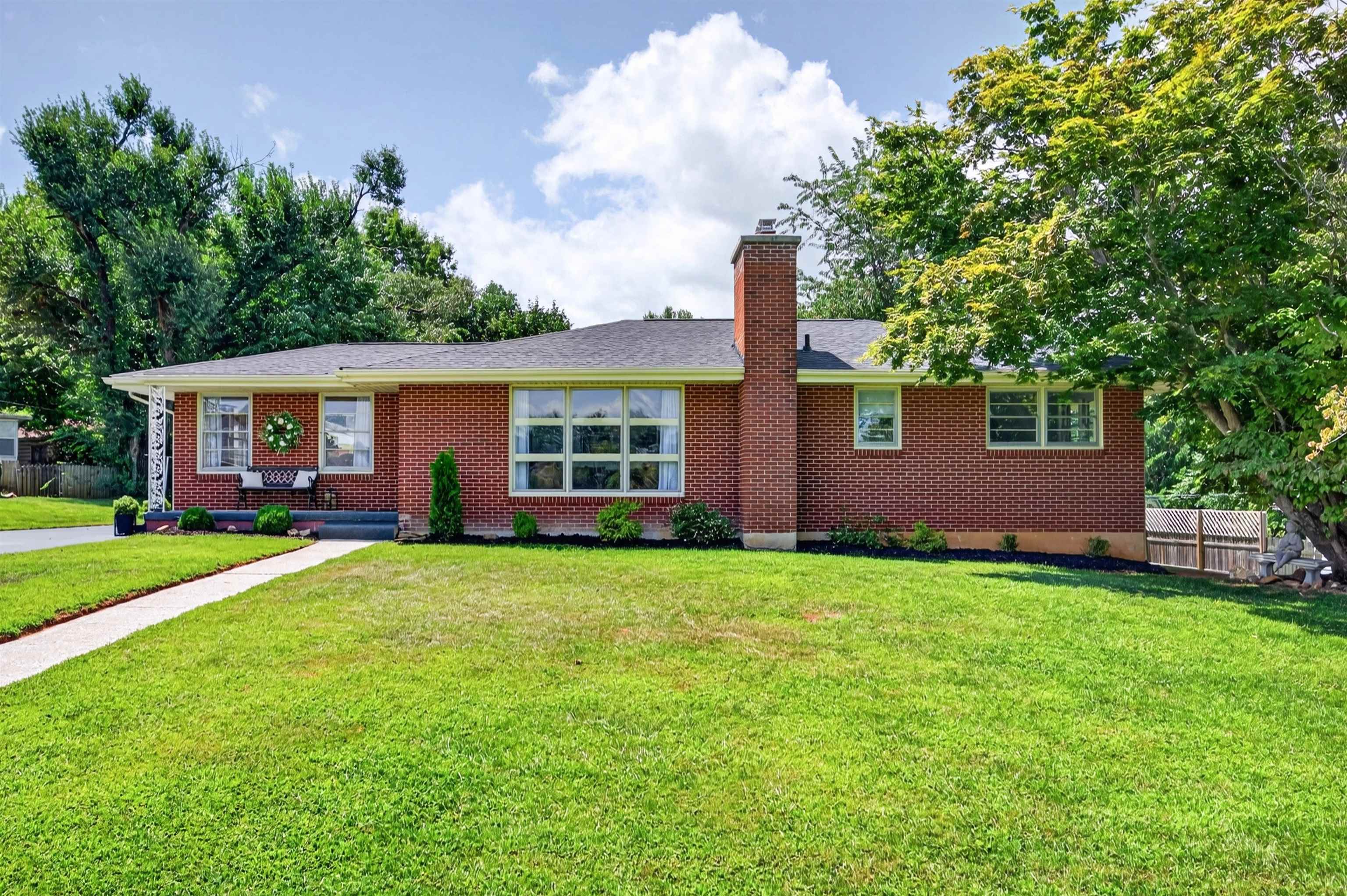 107 Roseland Drive Christiansburg VA 24073