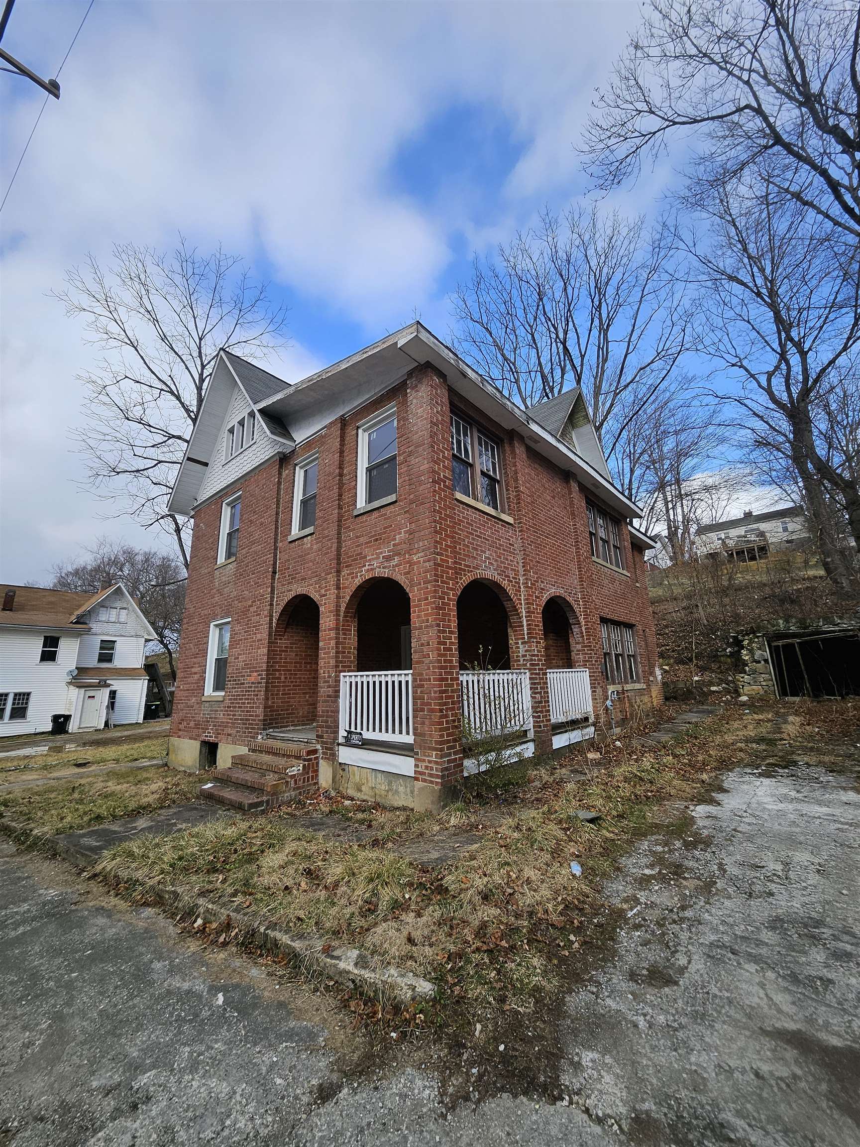 215 S Washington Avenue Pulaski VA 24301