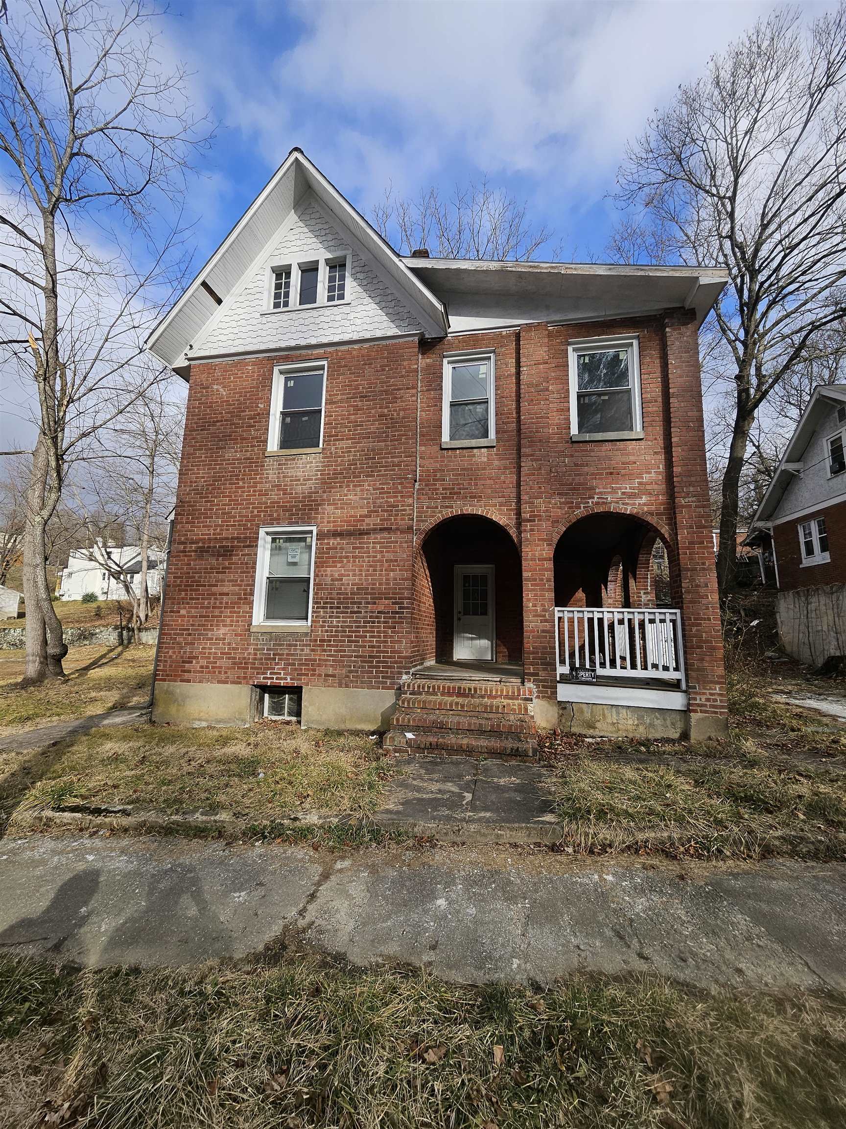 215 S Washington Avenue Pulaski VA 24301