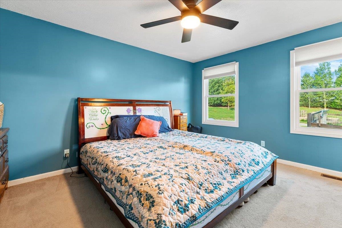 5900 Chicwood Drive Pulaski VA 24301