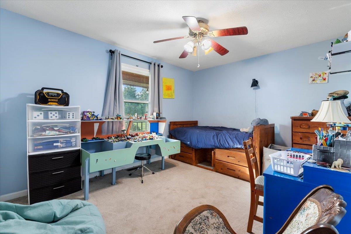 5900 Chicwood Drive Pulaski VA 24301