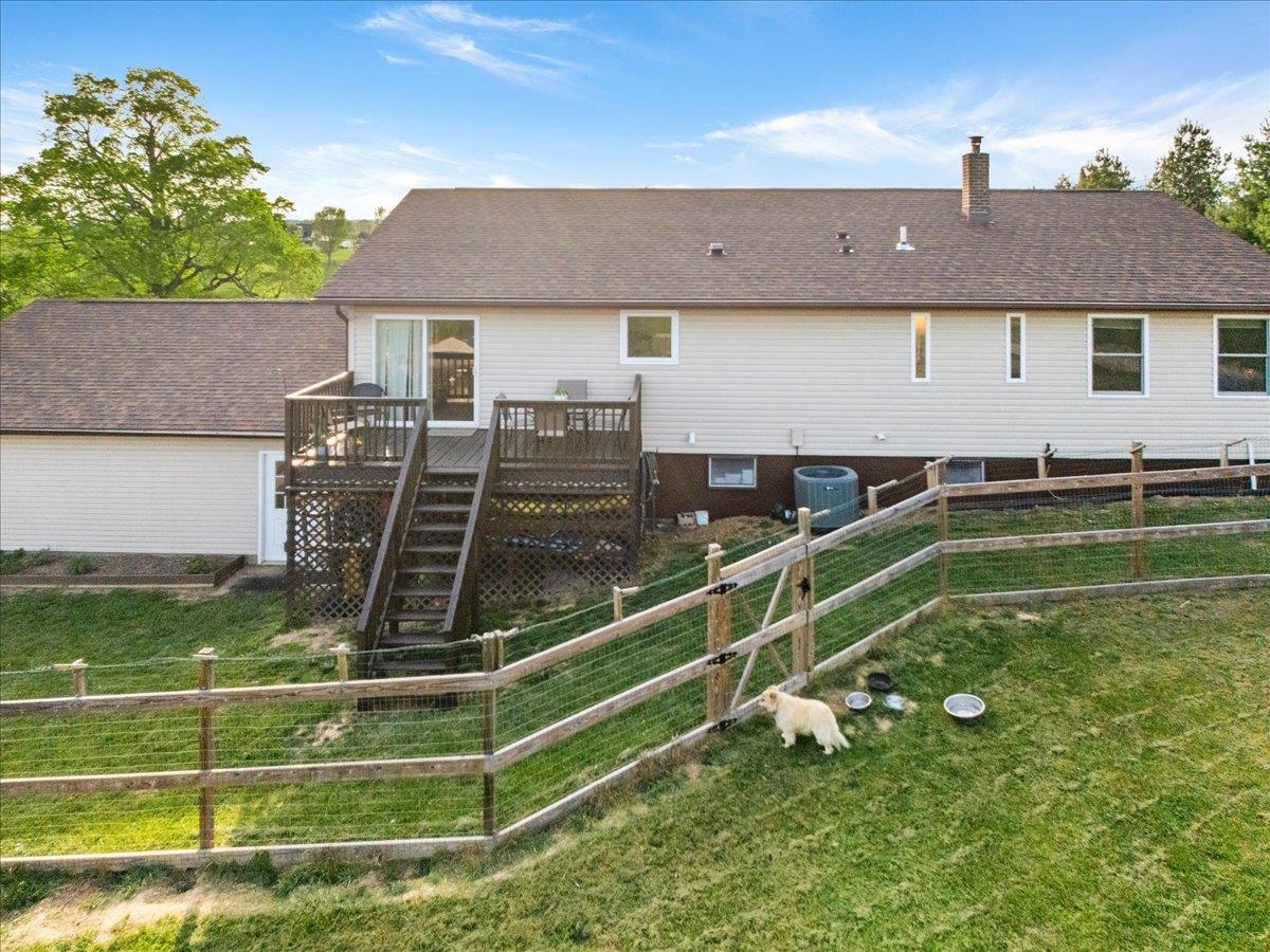 5900 Chicwood Drive Pulaski VA 24301