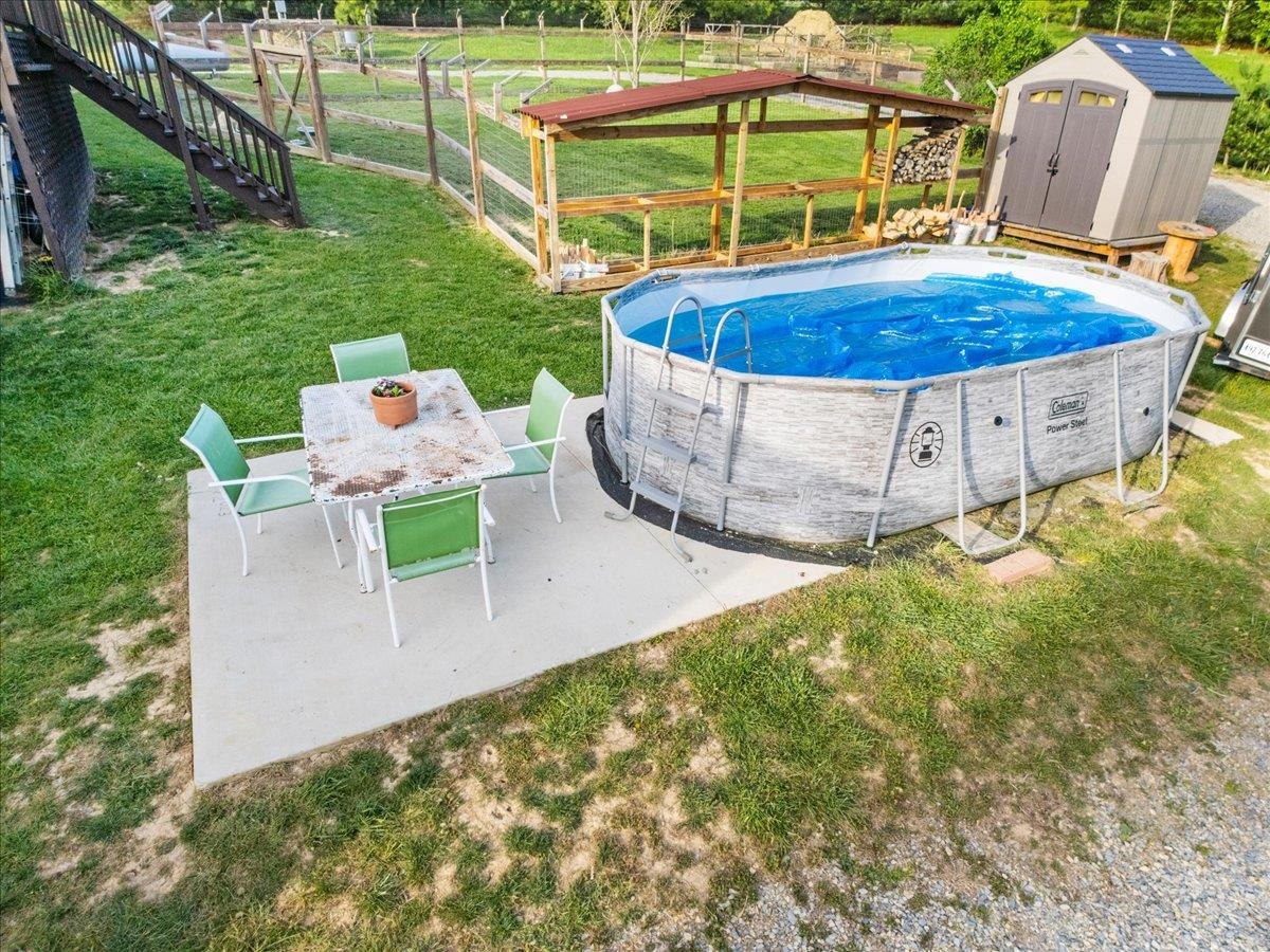 5900 Chicwood Drive Pulaski VA 24301