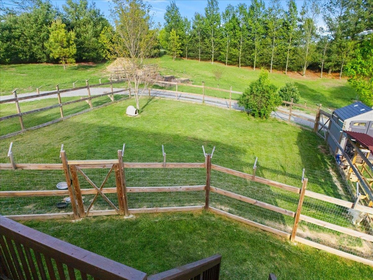 5900 Chicwood Drive Pulaski VA 24301