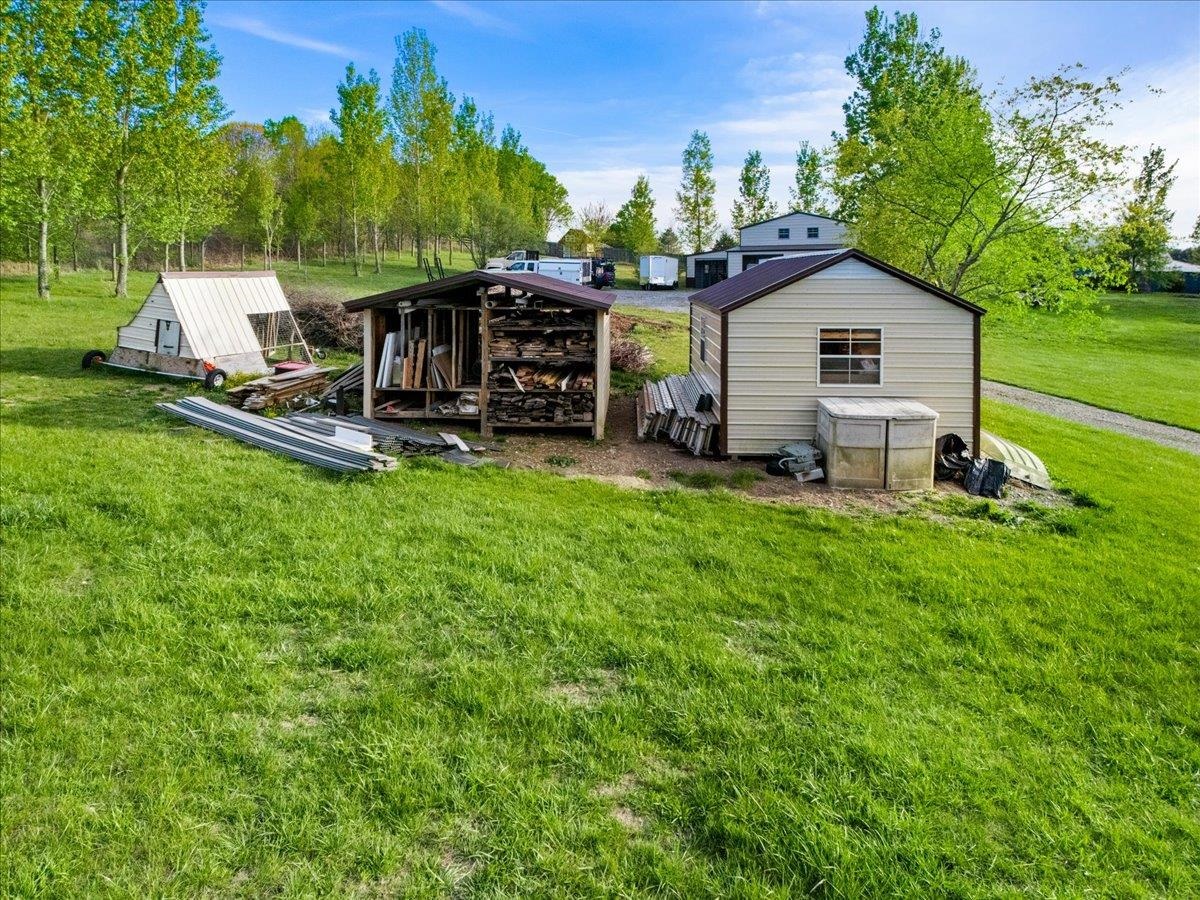 5900 Chicwood Drive Pulaski VA 24301