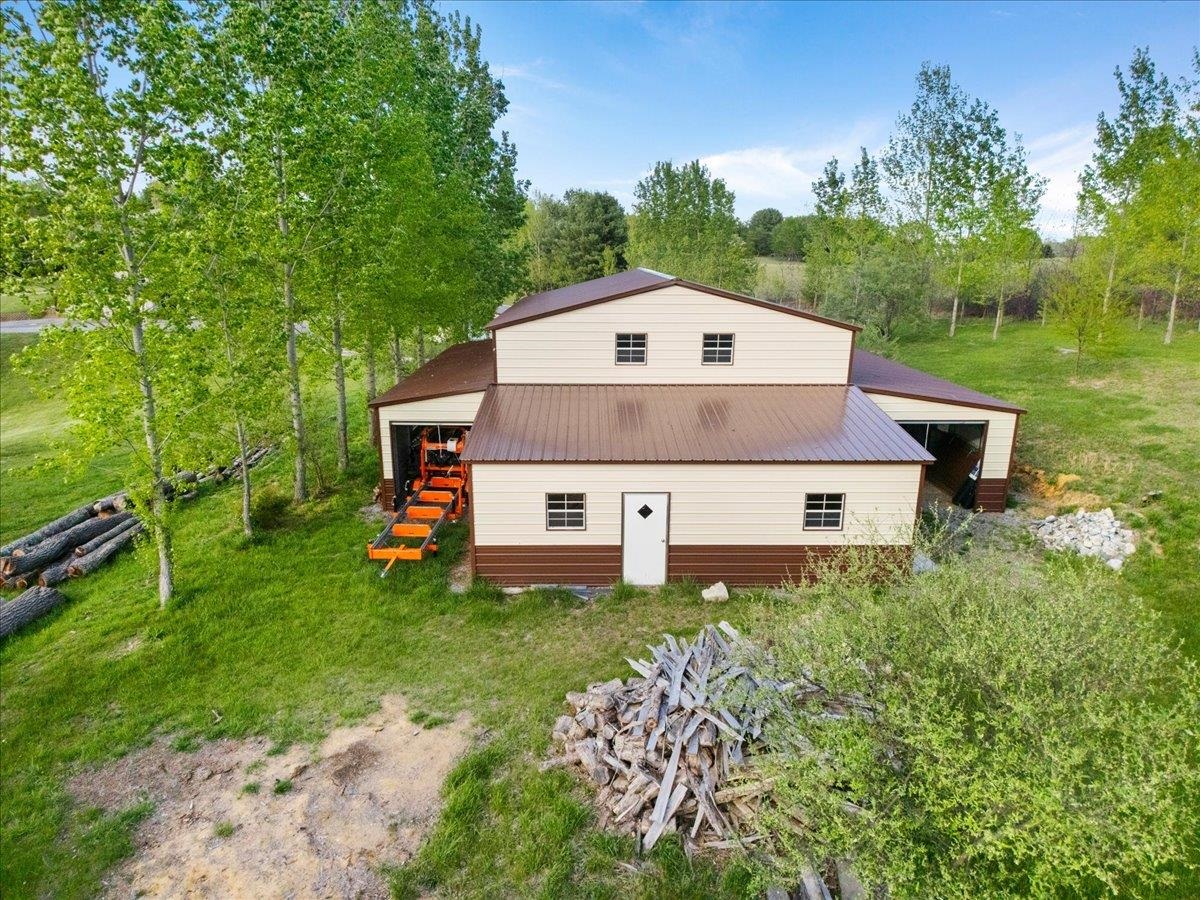 5900 Chicwood Drive Pulaski VA 24301