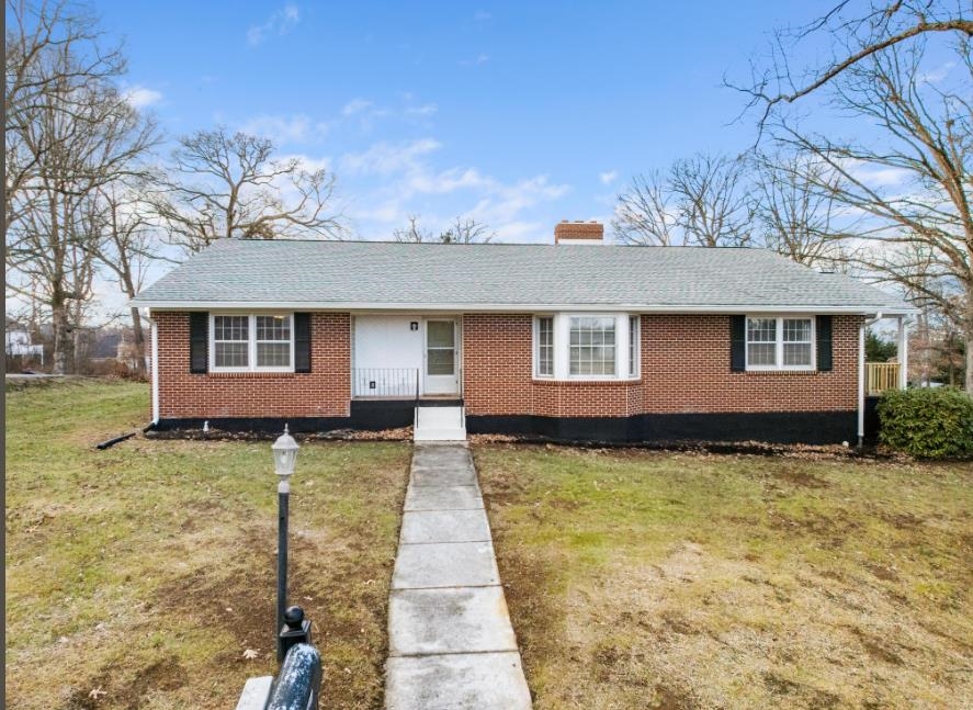 215 Overhill Road Christiansburg VA 24073