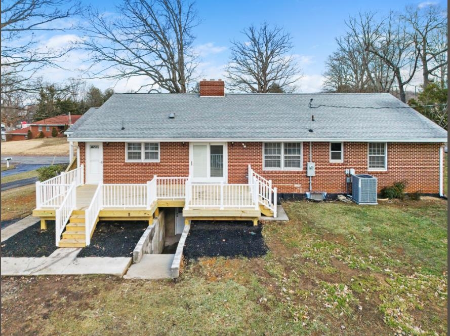 215 Overhill Road Christiansburg VA 24073