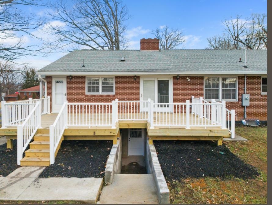 215 Overhill Road Christiansburg VA 24073