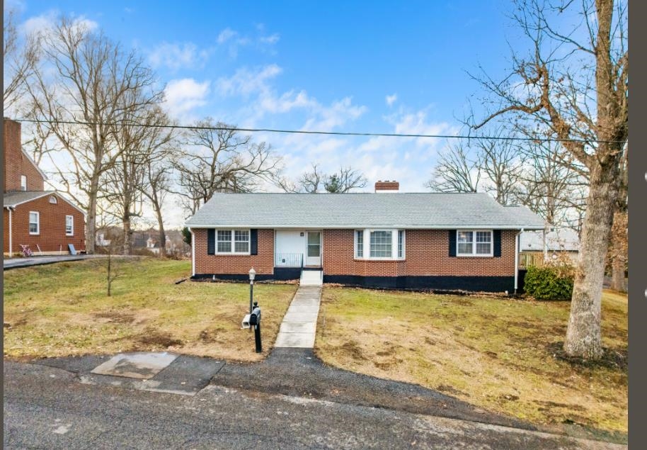 215 Overhill Road Christiansburg VA 24073