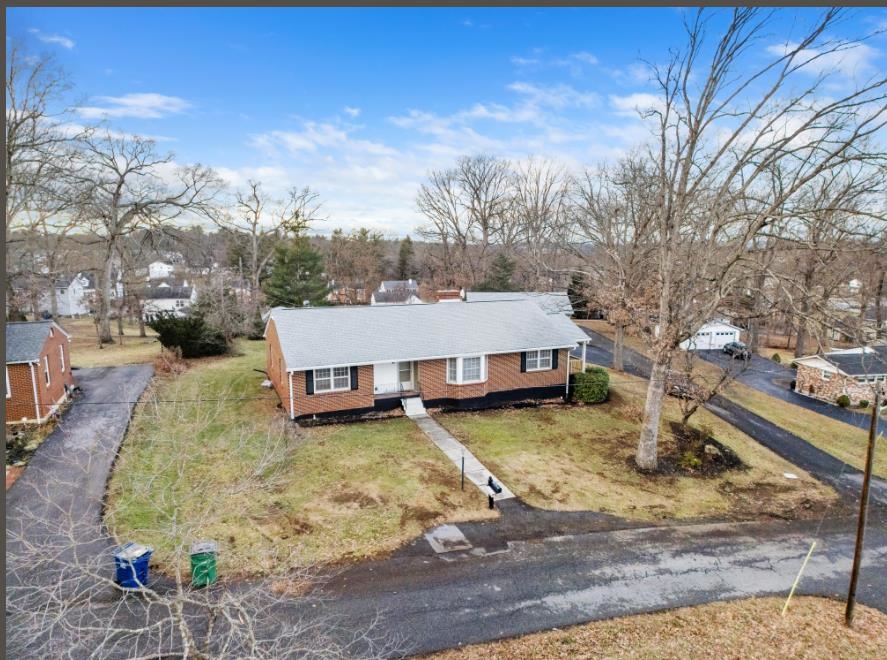 215 Overhill Road Christiansburg VA 24073