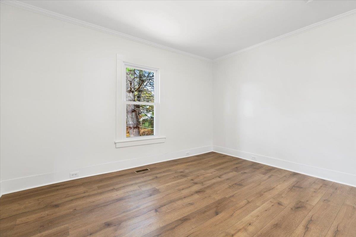 118 6th Street NE Pulaski VA 24301