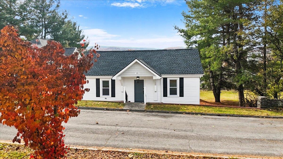118 6th Street NE Pulaski VA 24301