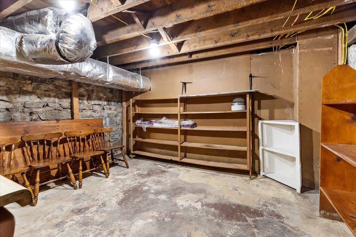 118 6th Street NE Pulaski VA 24301