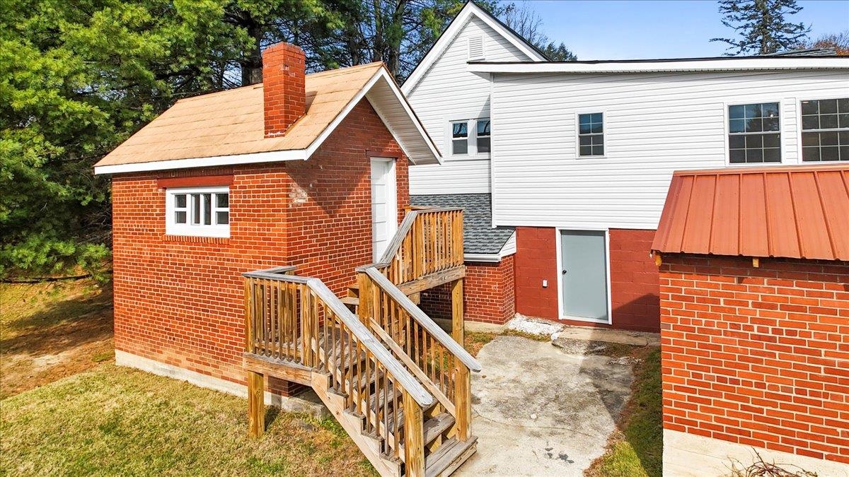 118 6th Street NE Pulaski VA 24301