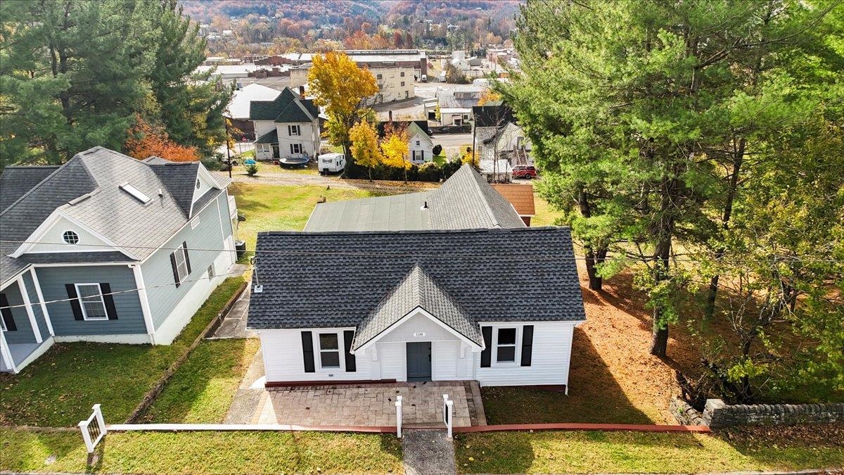 118 6th Street NE Pulaski VA 24301