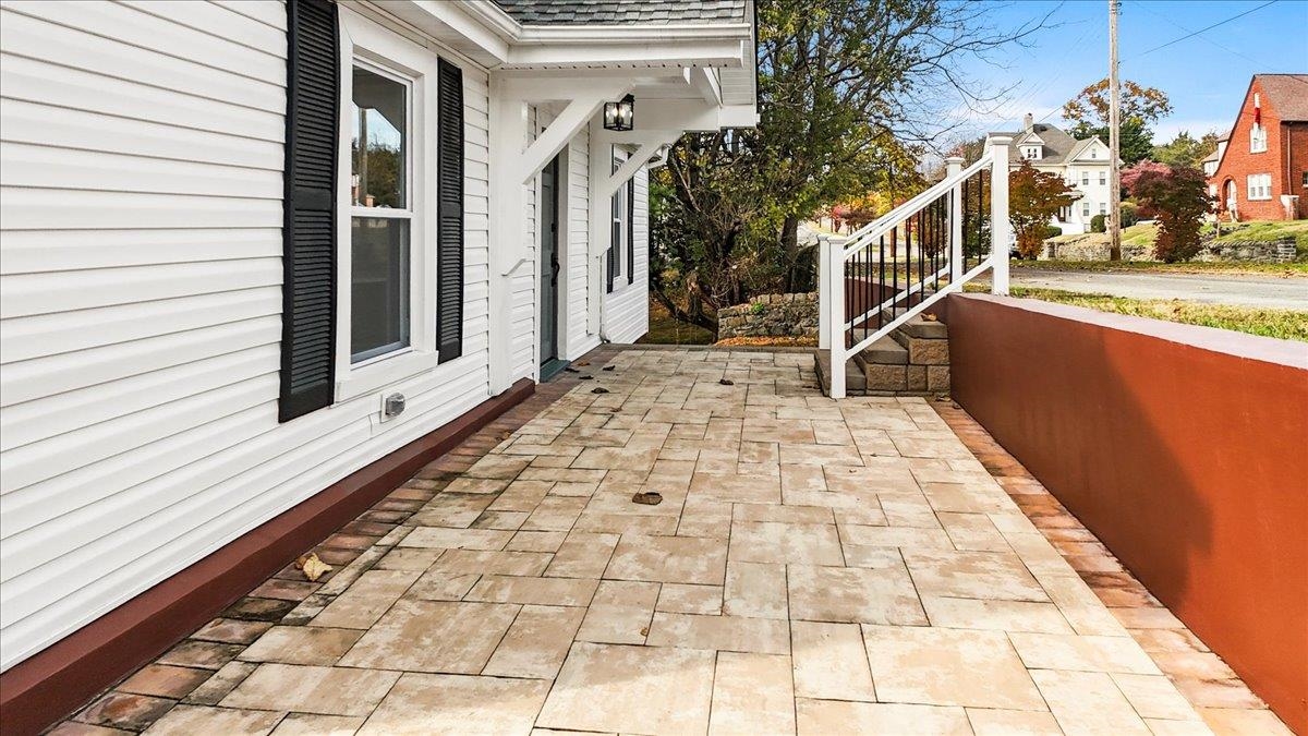 118 6th Street NE Pulaski VA 24301