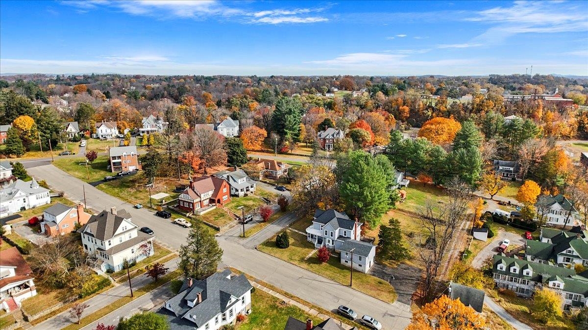 118 6th Street NE Pulaski VA 24301