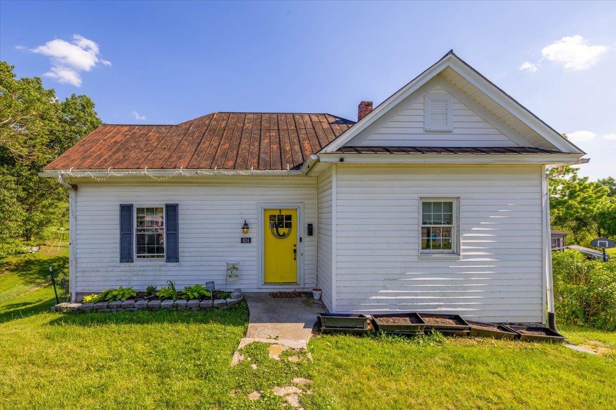 624 NE Eighth Street Pulaski VA 24301