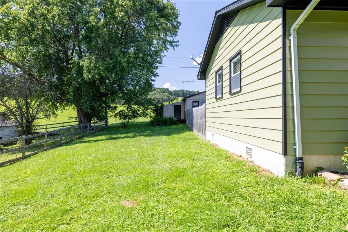 3086 Mud Pike Road Christiansburg VA 24073