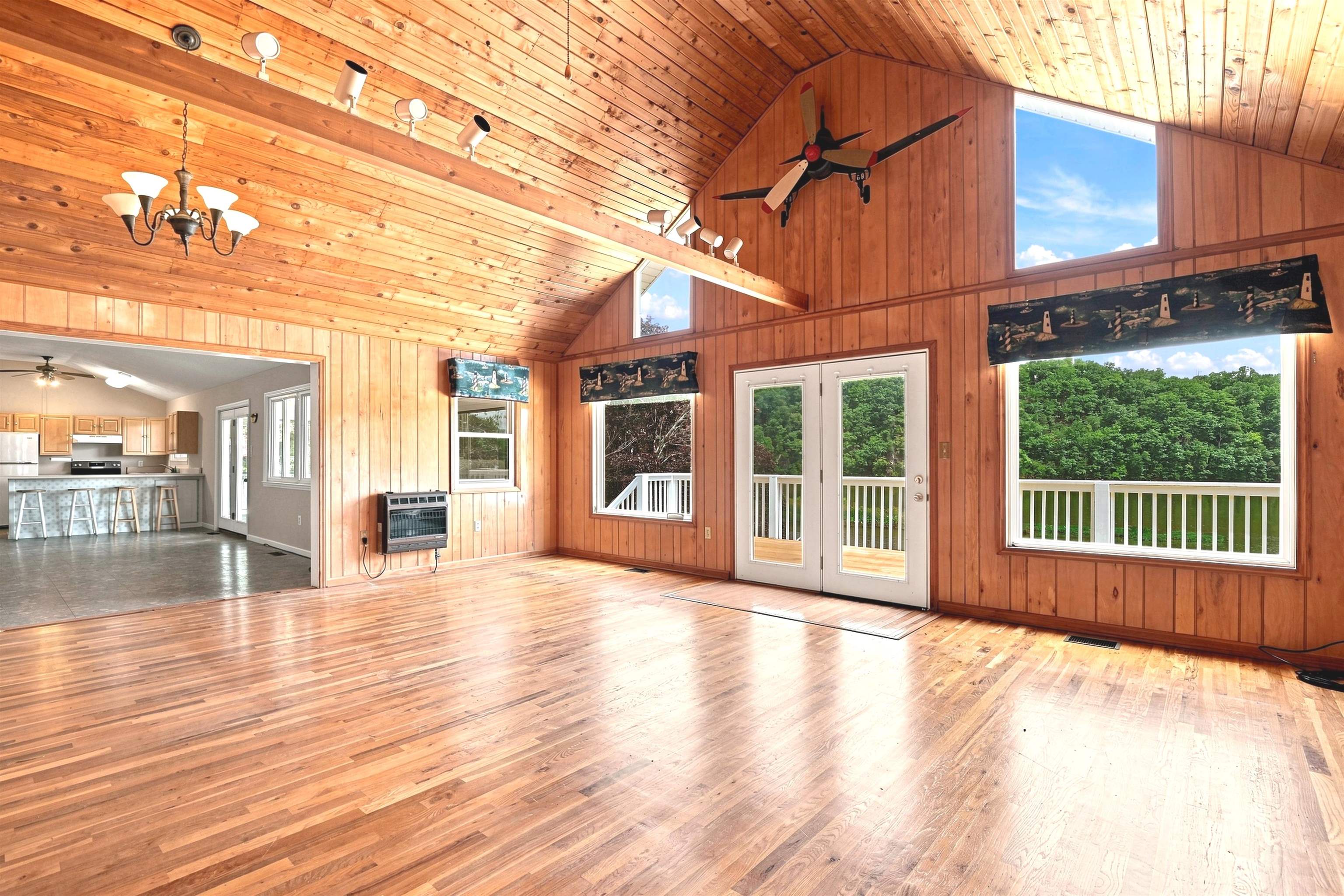 2967 Blackberry Lane Hiwassee VA 24347