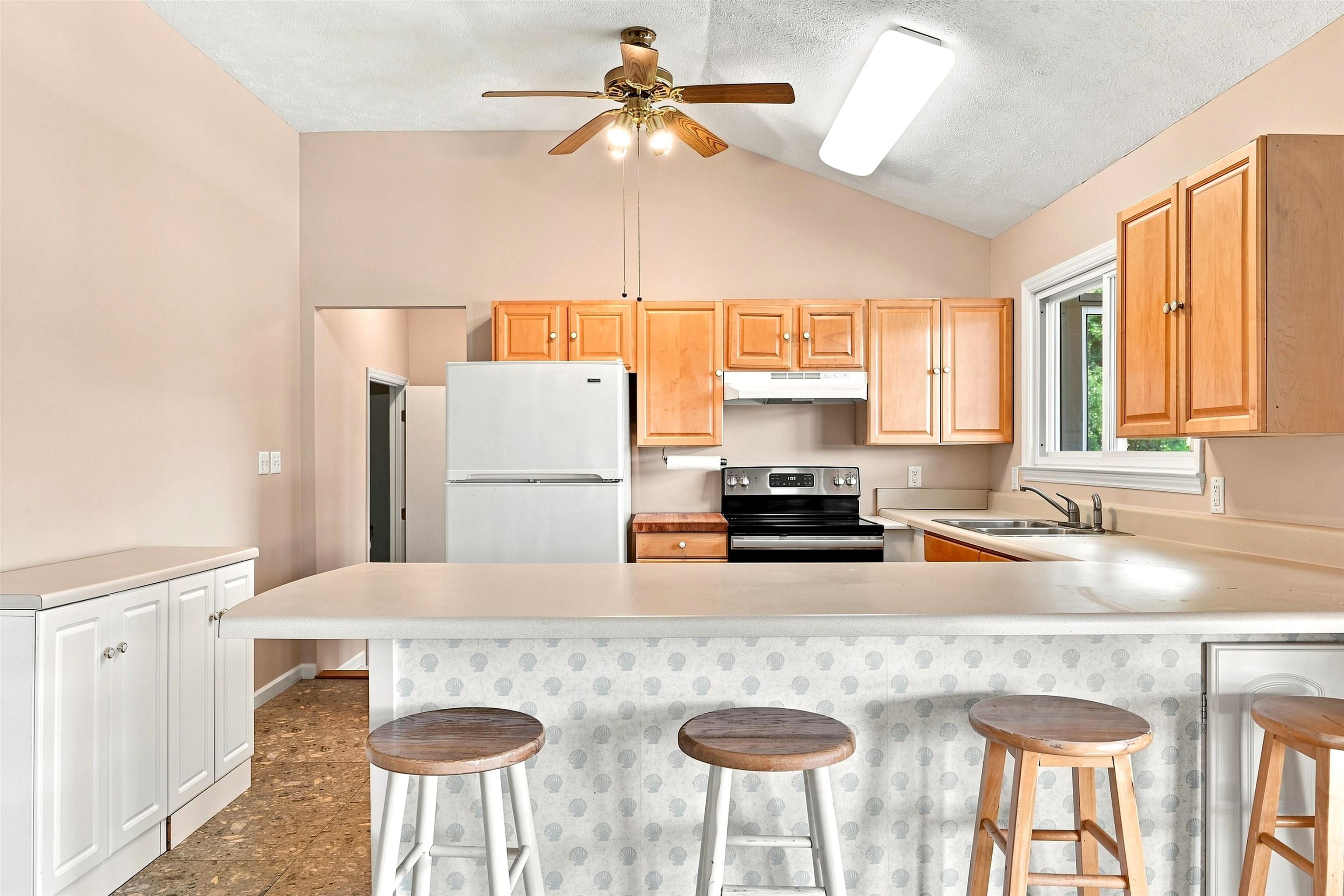 2967 Blackberry Lane Hiwassee VA 24347