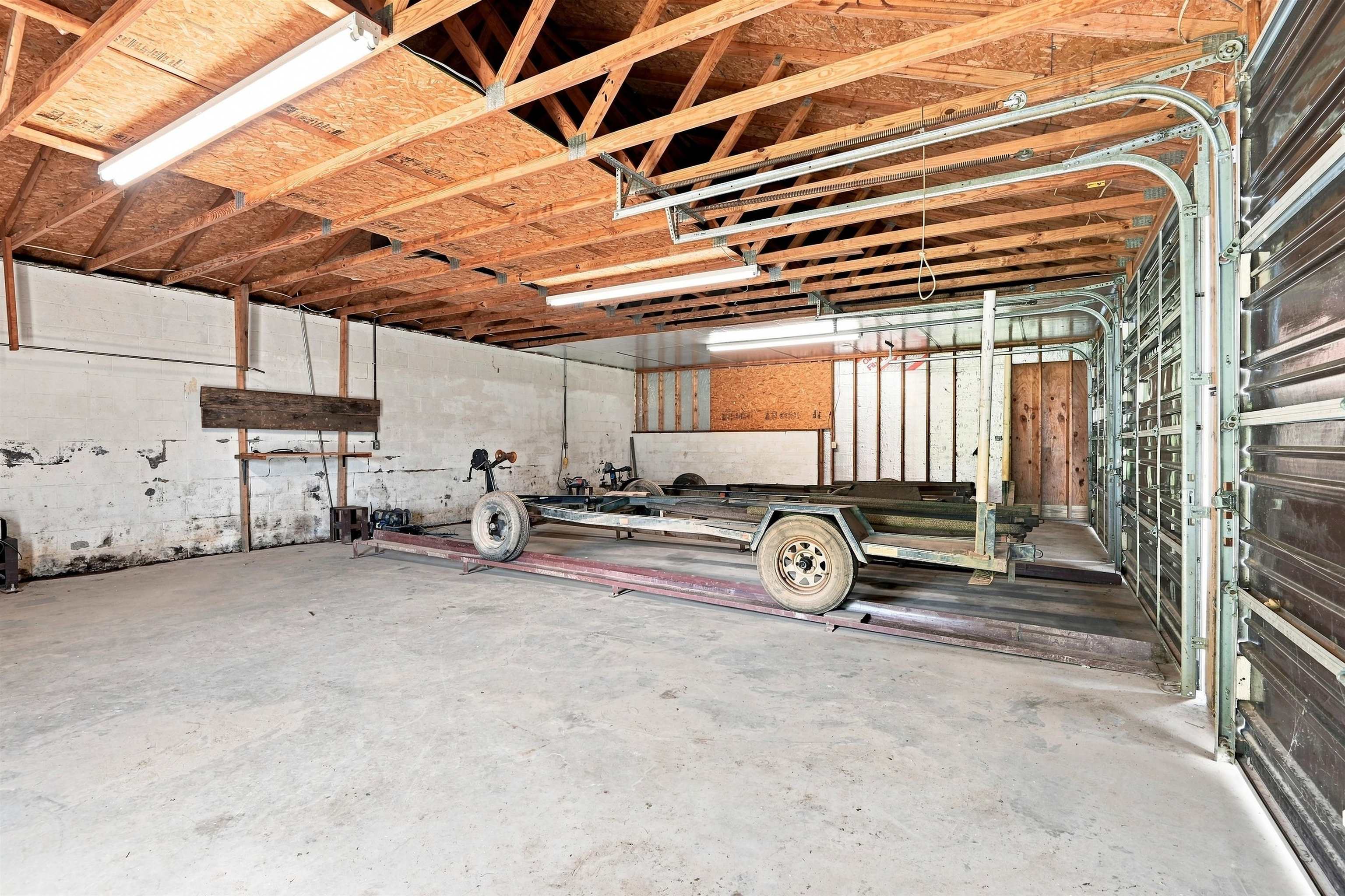 2967 Blackberry Lane Hiwassee VA 24347