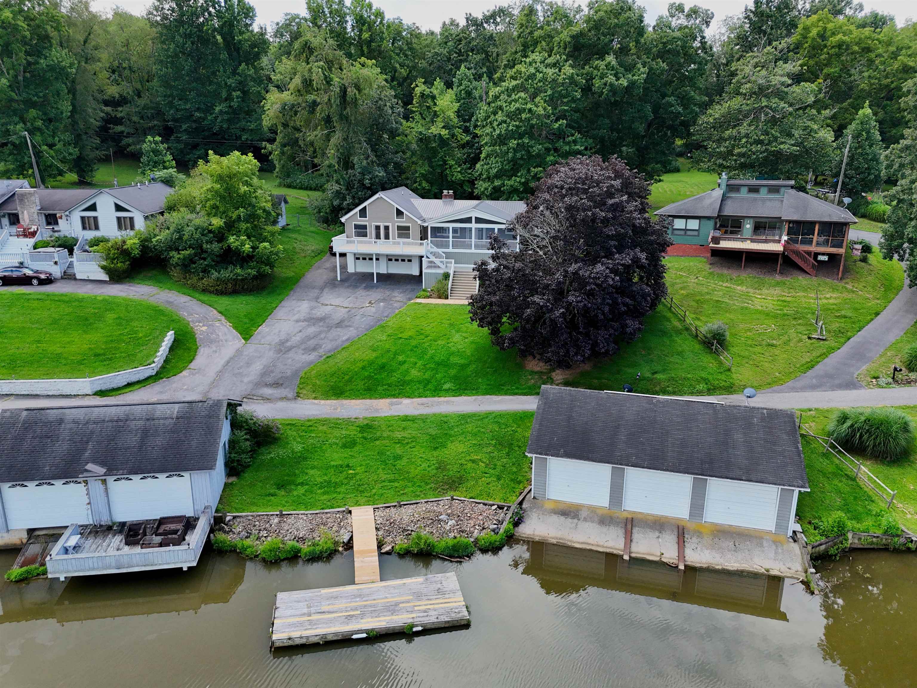2967 Blackberry Lane Hiwassee VA 24347