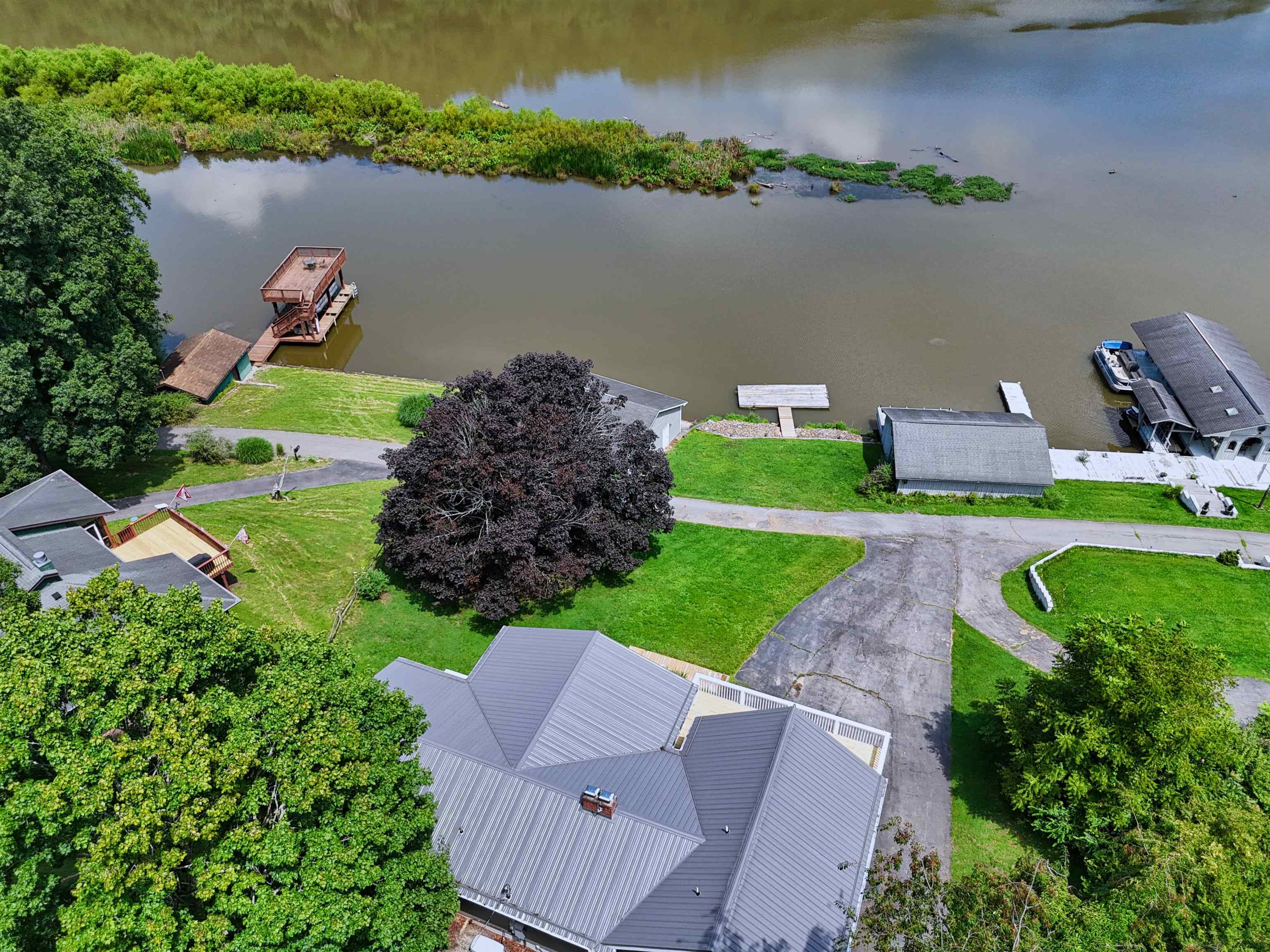 2967 Blackberry Lane Hiwassee VA 24347