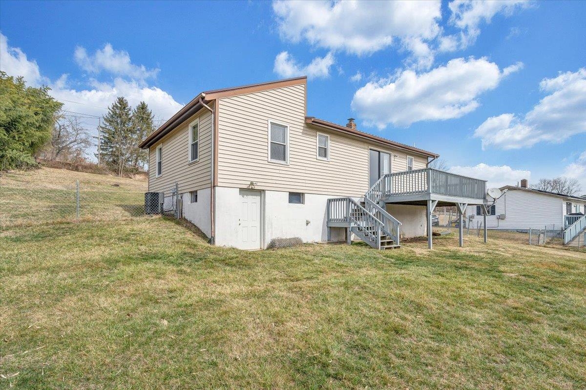 423 Danner Road Max Meadows VA 24360