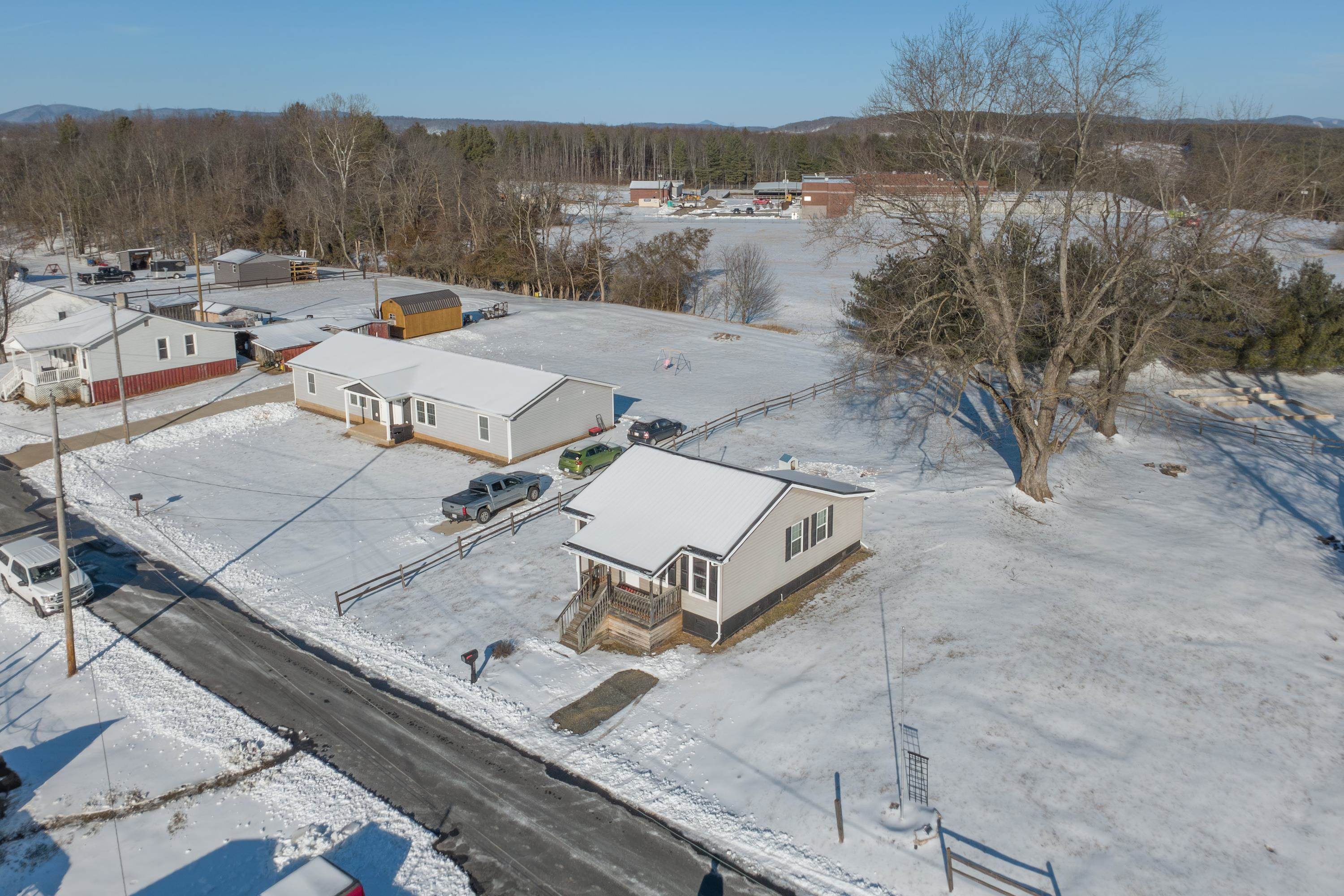 116 C Street Austinville VA 24312