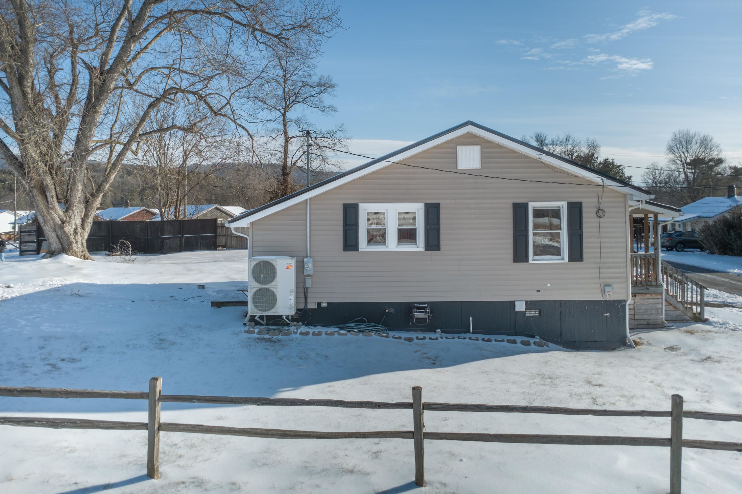 116 C Street Austinville VA 24312