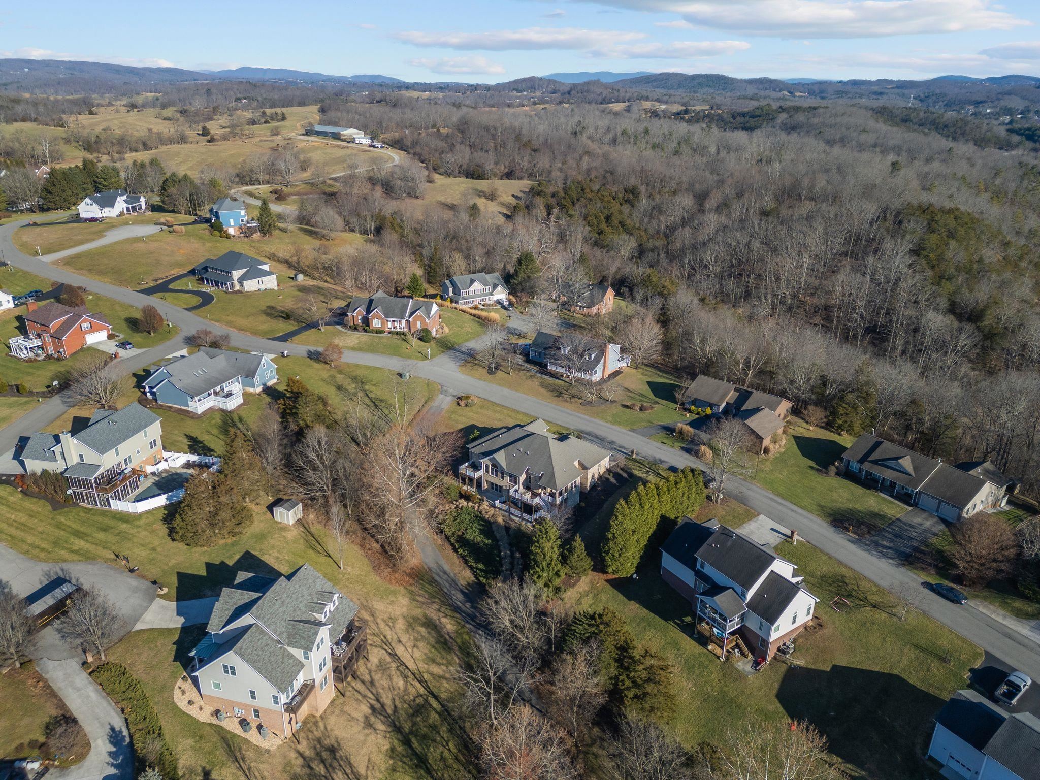 404 Vista Ridge Radford VA 24141