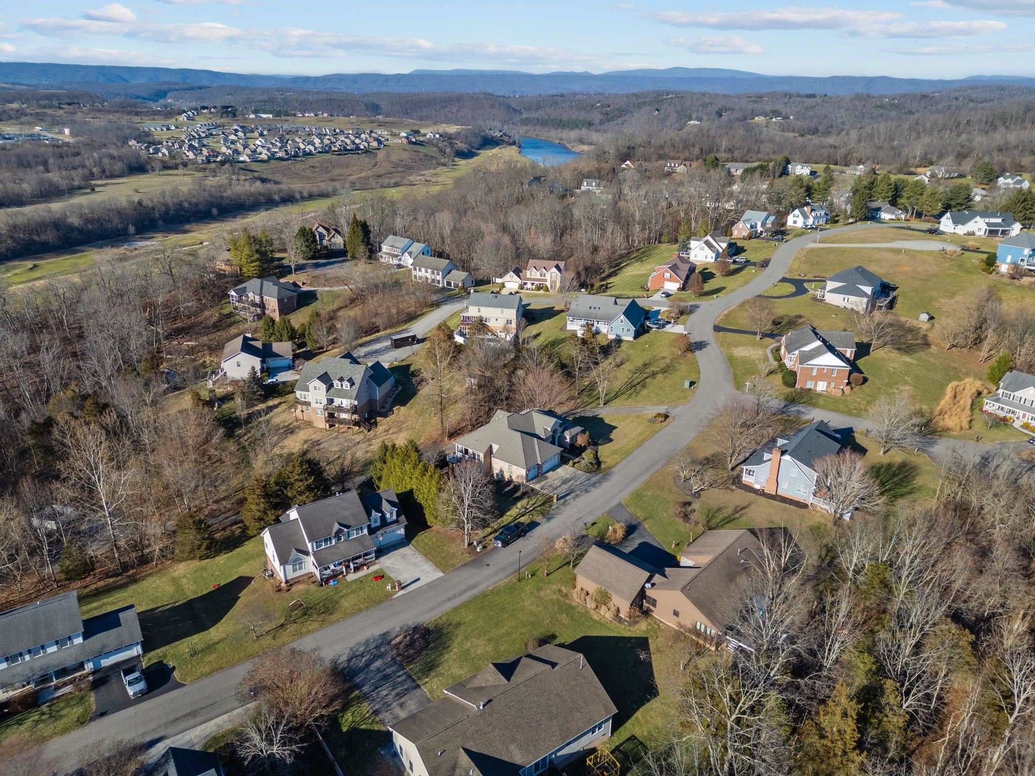 404 Vista Ridge Radford VA 24141