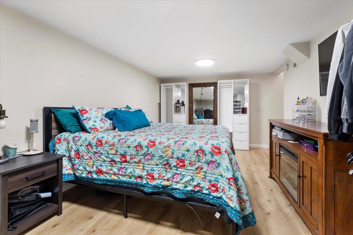 100 Pine Street Narrows VA 24124
