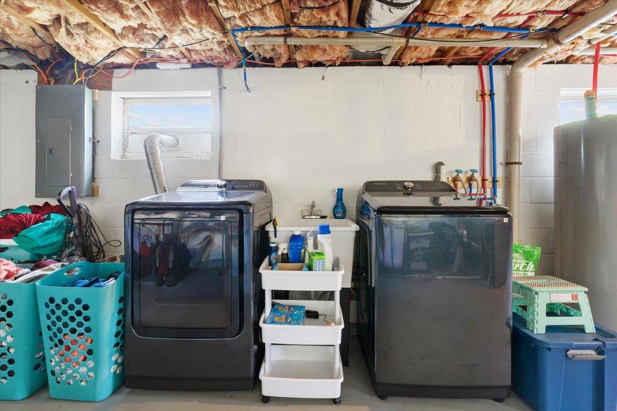 100 Pine Street Narrows VA 24124