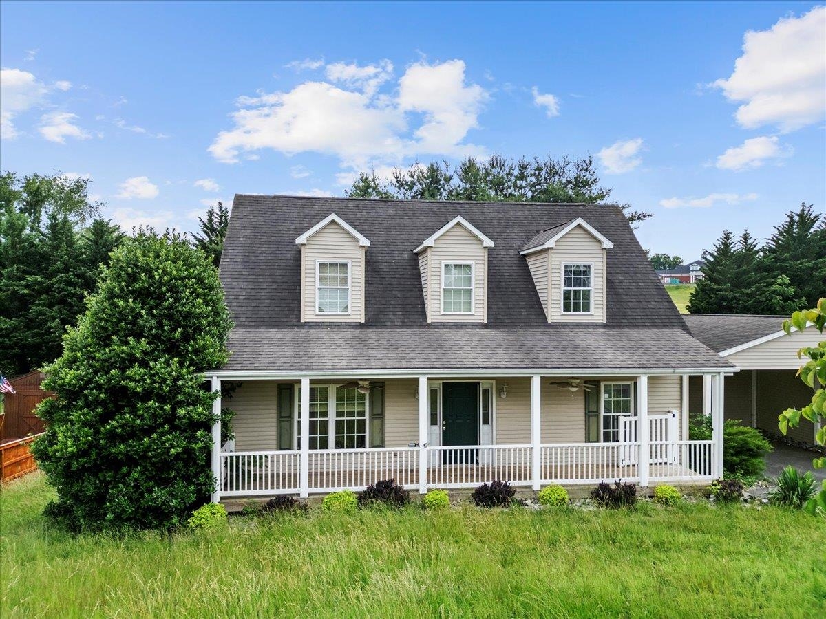 1128 Camper Street Pulaski VA 24301