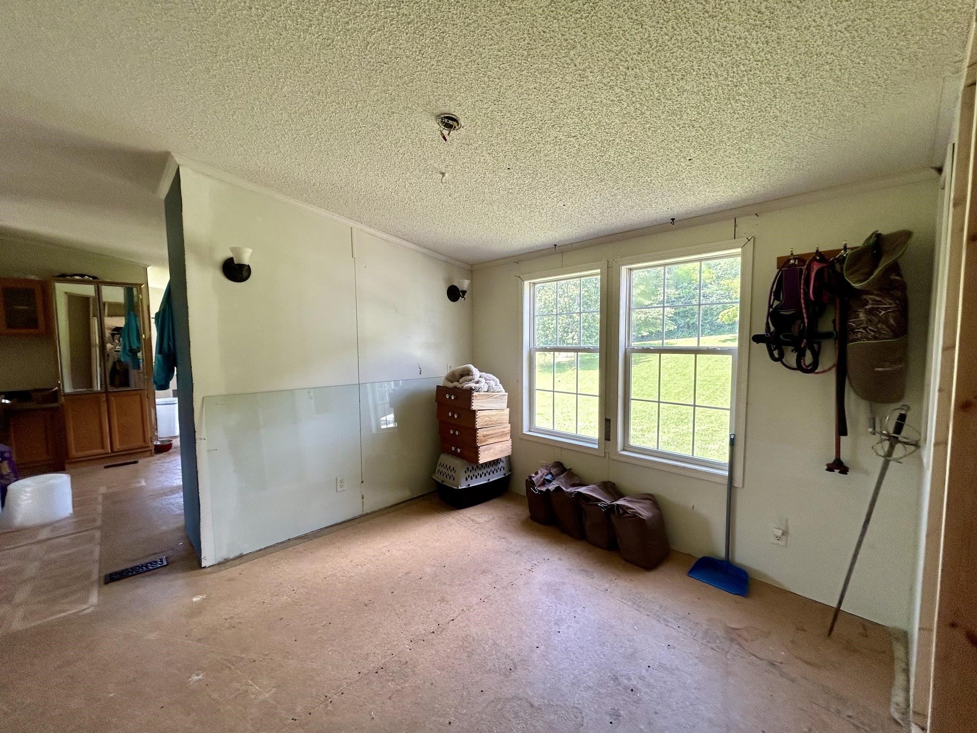 3206 Major Grahams Road Max Meadows VA 24360