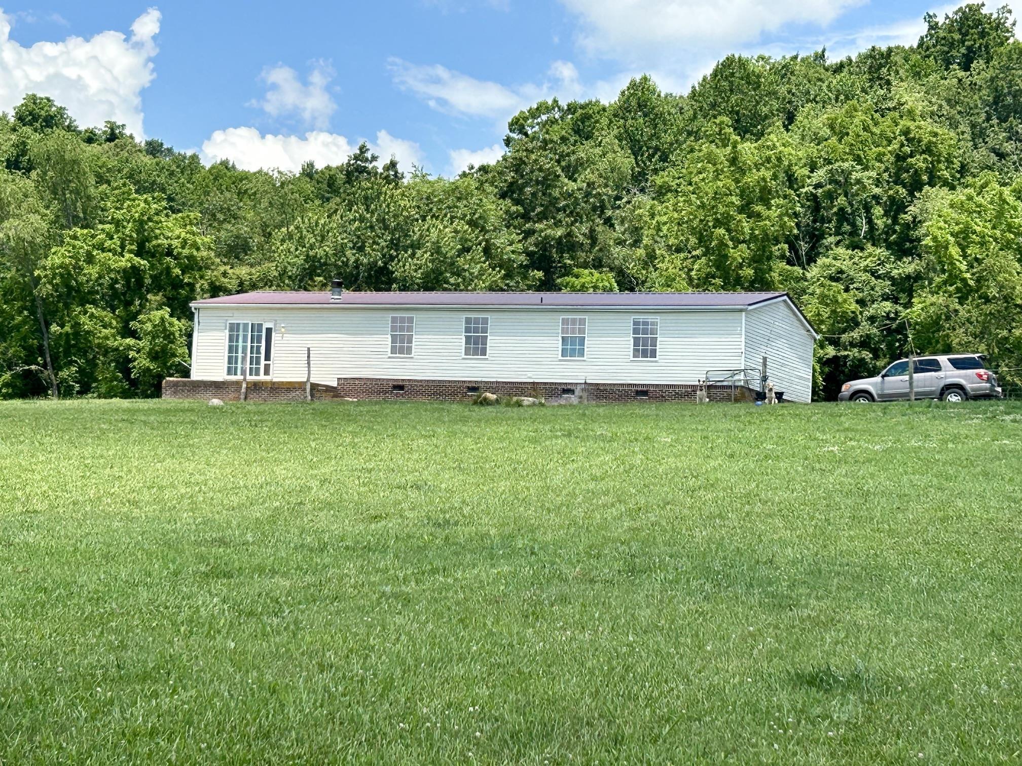 3206 Major Grahams Road Max Meadows VA 24360