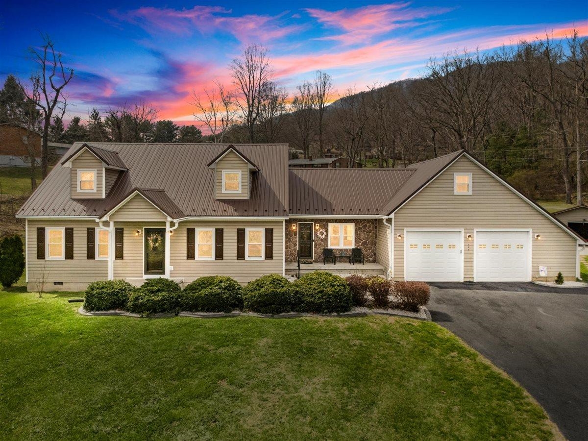 184 Farley Circle Pearisburg VA 24134